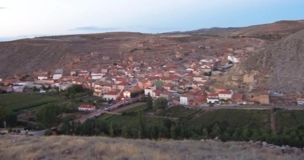 Photo showing: Cimballa visto desde el Castillo al atardecer