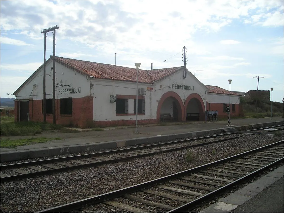 Photo showing: Estación de viajeros de Ferreruela de Huerva (Teruel).