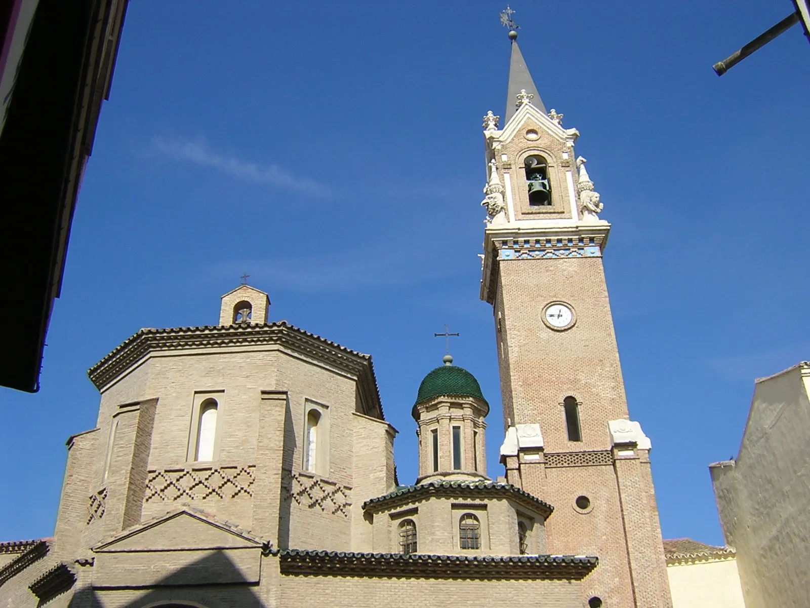 Photo showing: Iglesia San Miguel. Fuentes de Ebro.