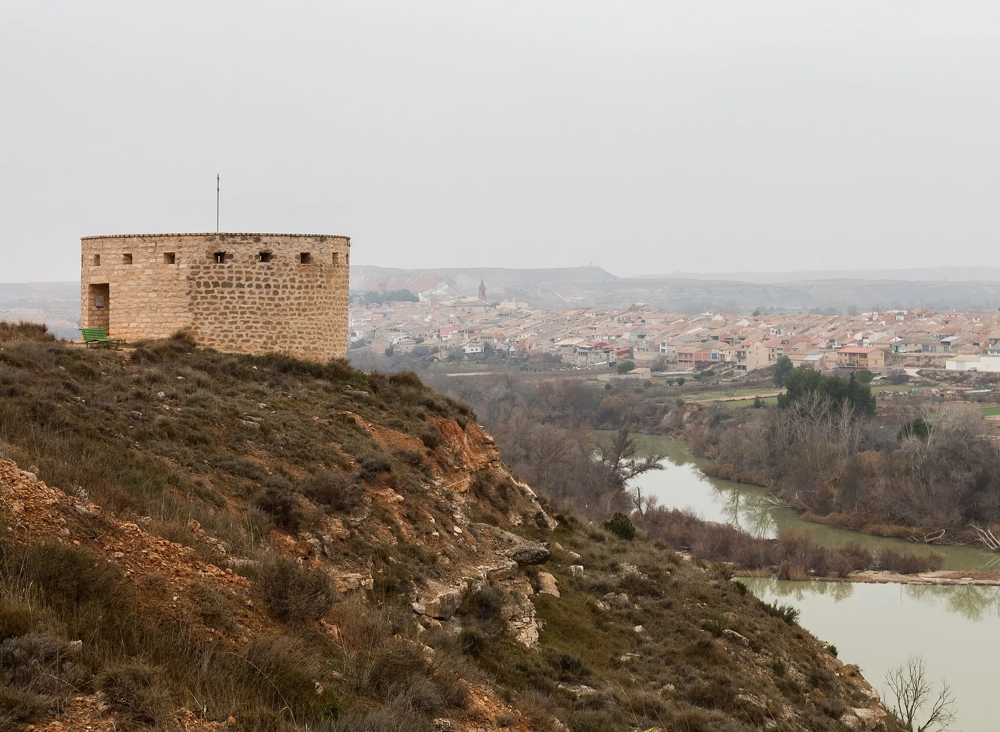 Photo showing: Tambor Tower, Sástago, Zaragoza, Spain

This is a photo of a monument indexed in the Spanish heritage register of Bienes de Interés Cultural under the reference 11-INM-ZAR-018-240-8.