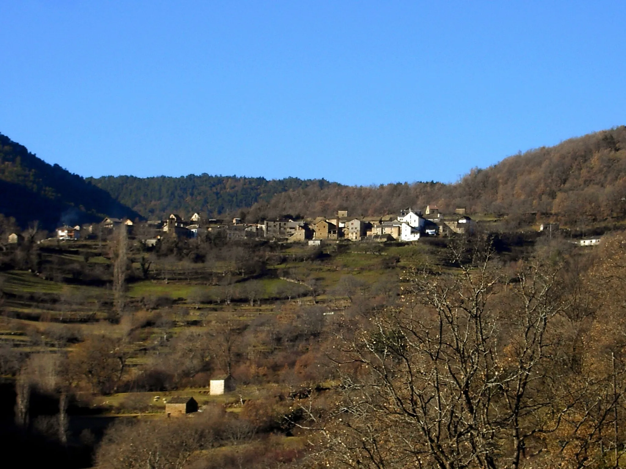 Photo showing: Vista general de Fragén, en el municipio altoaragonés de Torla.