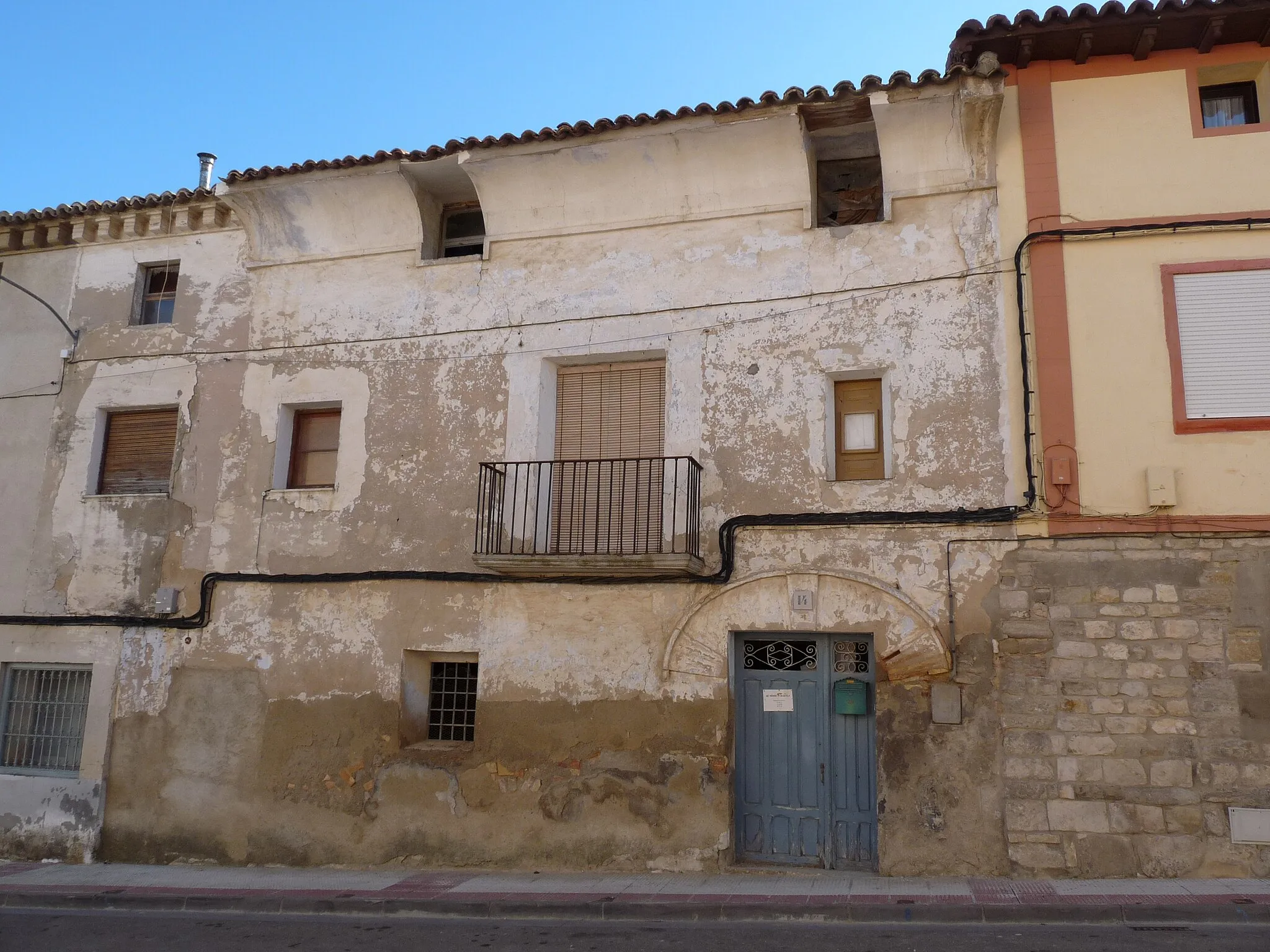 Photo showing: Castejón de Valdejasa - Plaza Vieja nr. 14