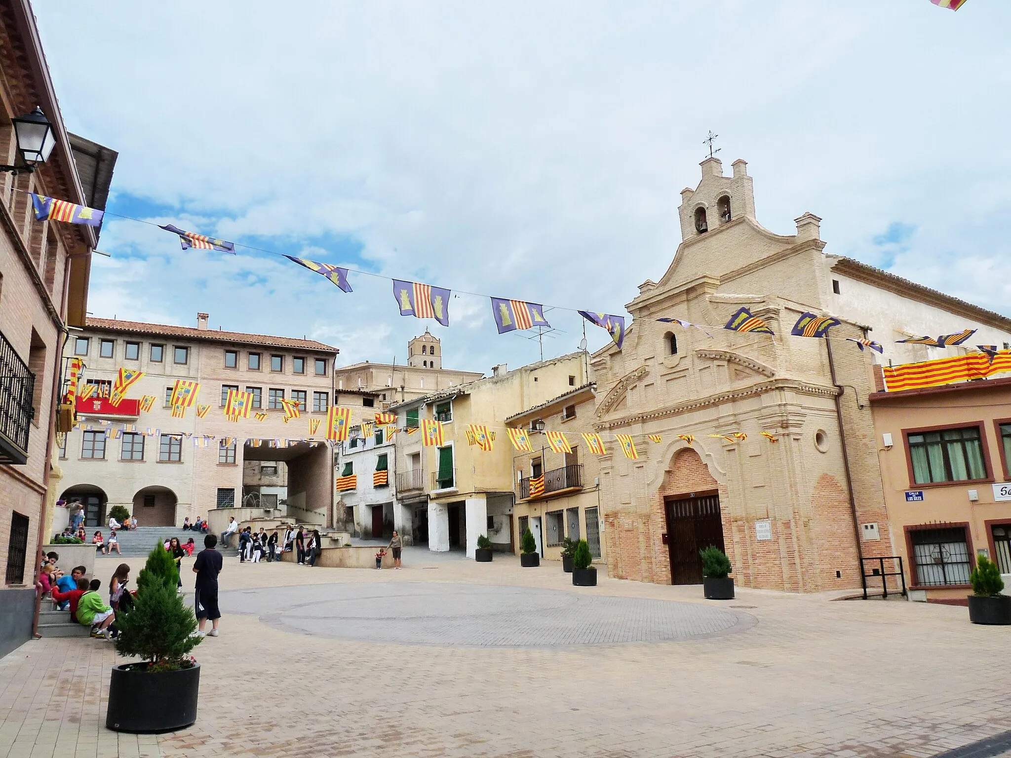 Photo showing: Magallón - Plaza de España - Ermita de Nuestra Señora del Rosario (s. XVII-XVIII)