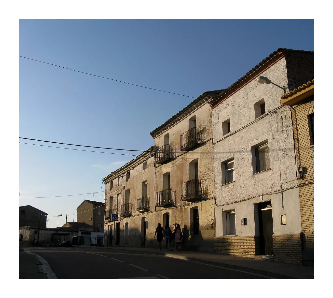 Photo showing: Street Scene in Alcubierre