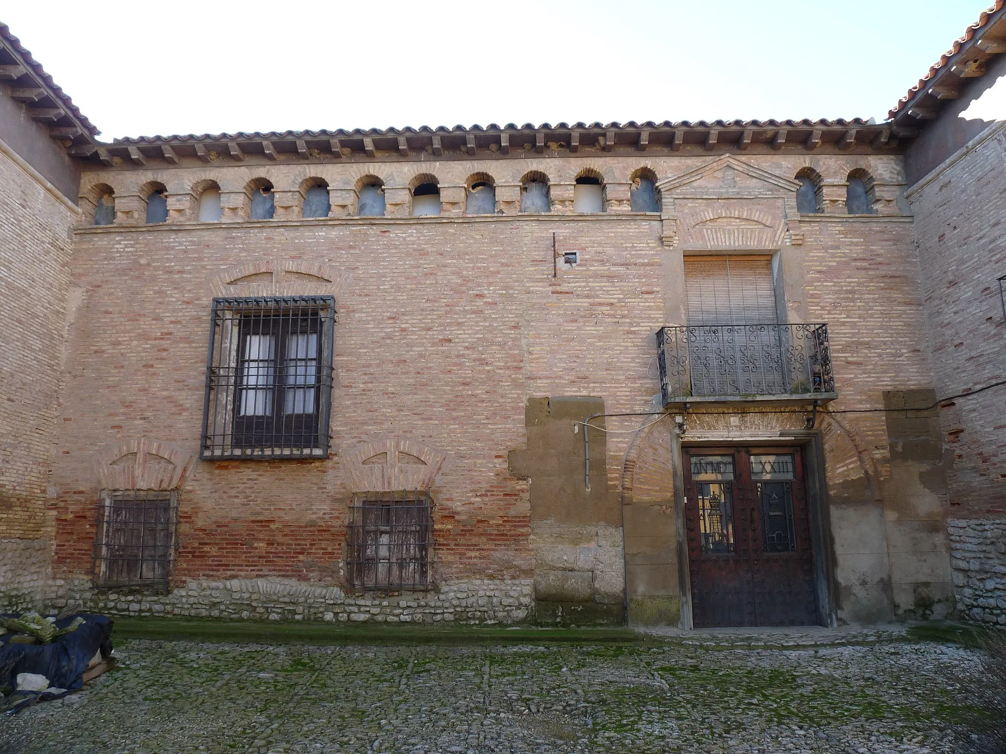 Photo showing: Poleñino - Casa-Palacio de los vizcondes de Torres-Solanot (s. XVI)