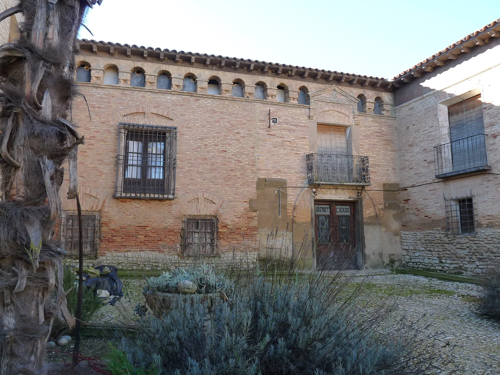 Photo showing: Poleñino - Casa-Palacio de los vizcondes de Torres-Solanot (s. XVI)