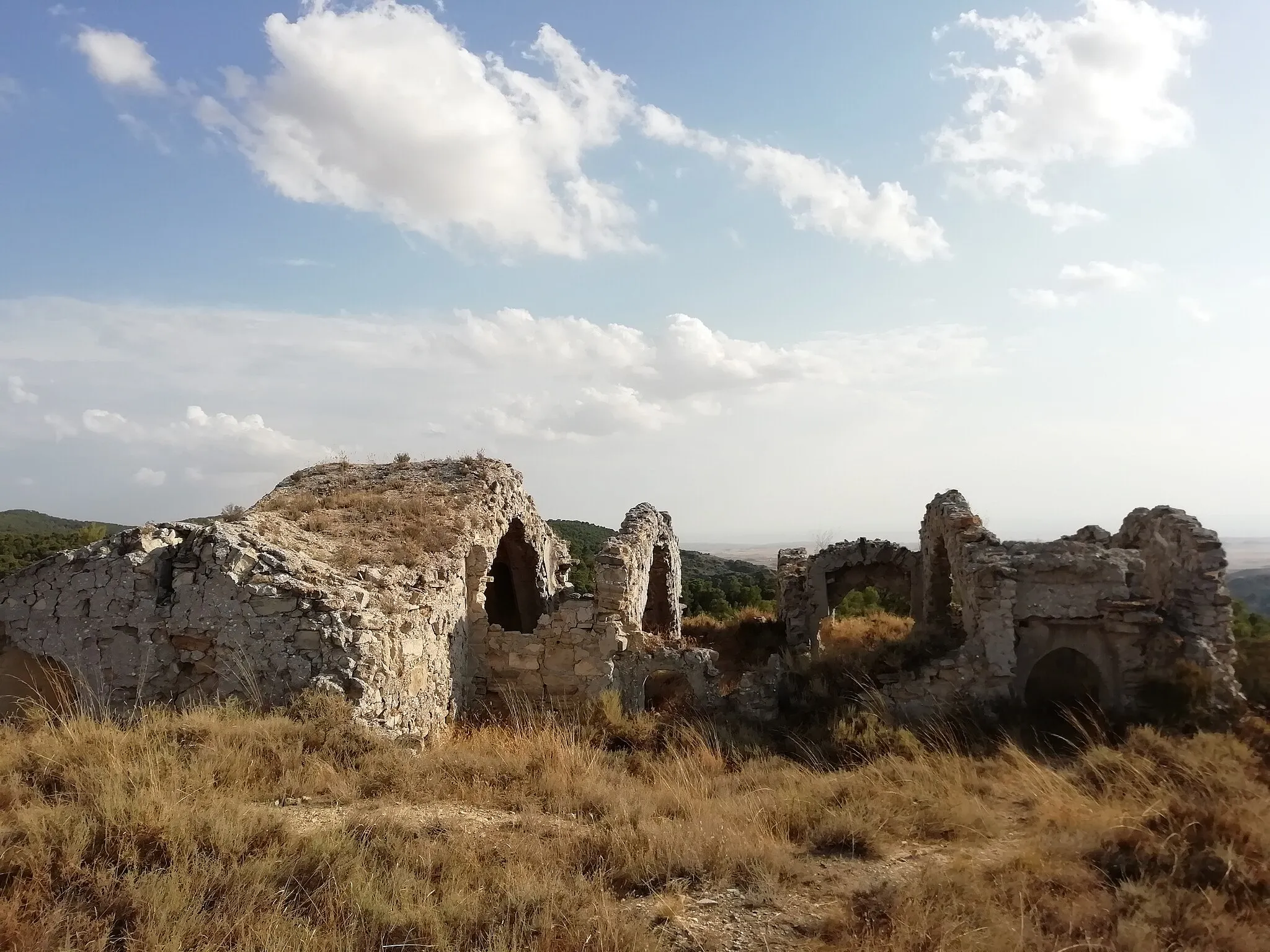 Photo showing: Ermita de Santa Cruz en el término de Perdiguera