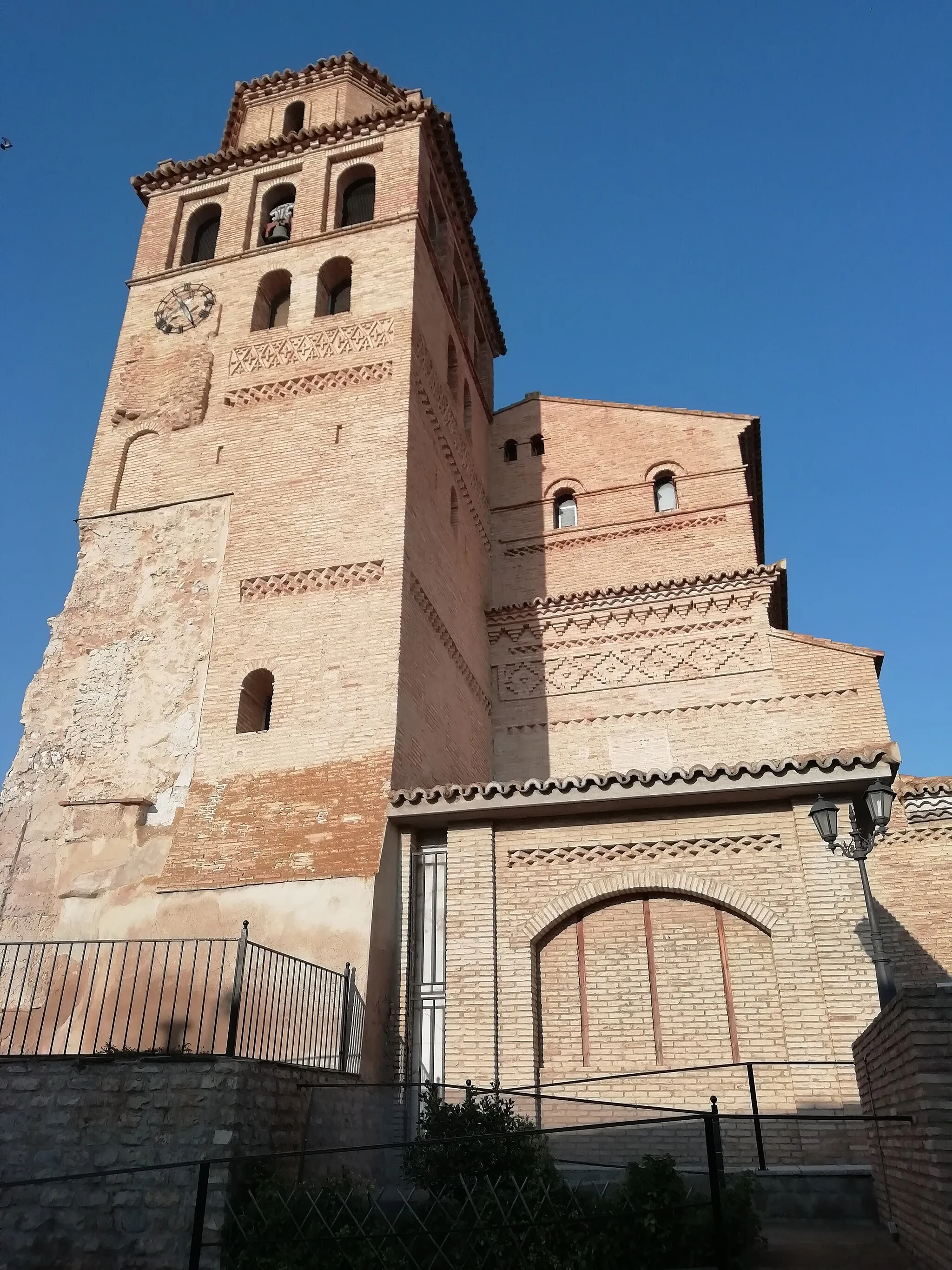 Photo showing: Torre mudéjar de la Iglesia de Perdiguera.