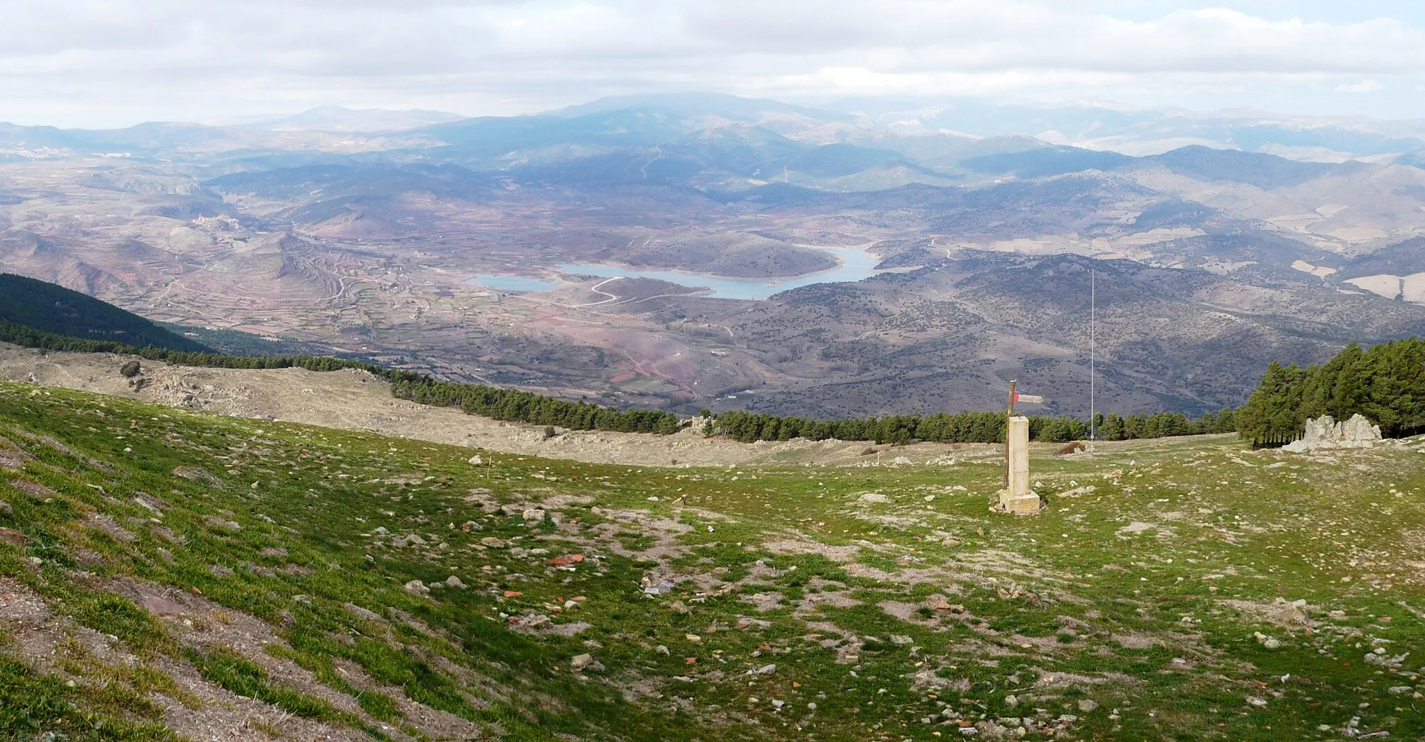 Photo showing: Pantano de Maidevera