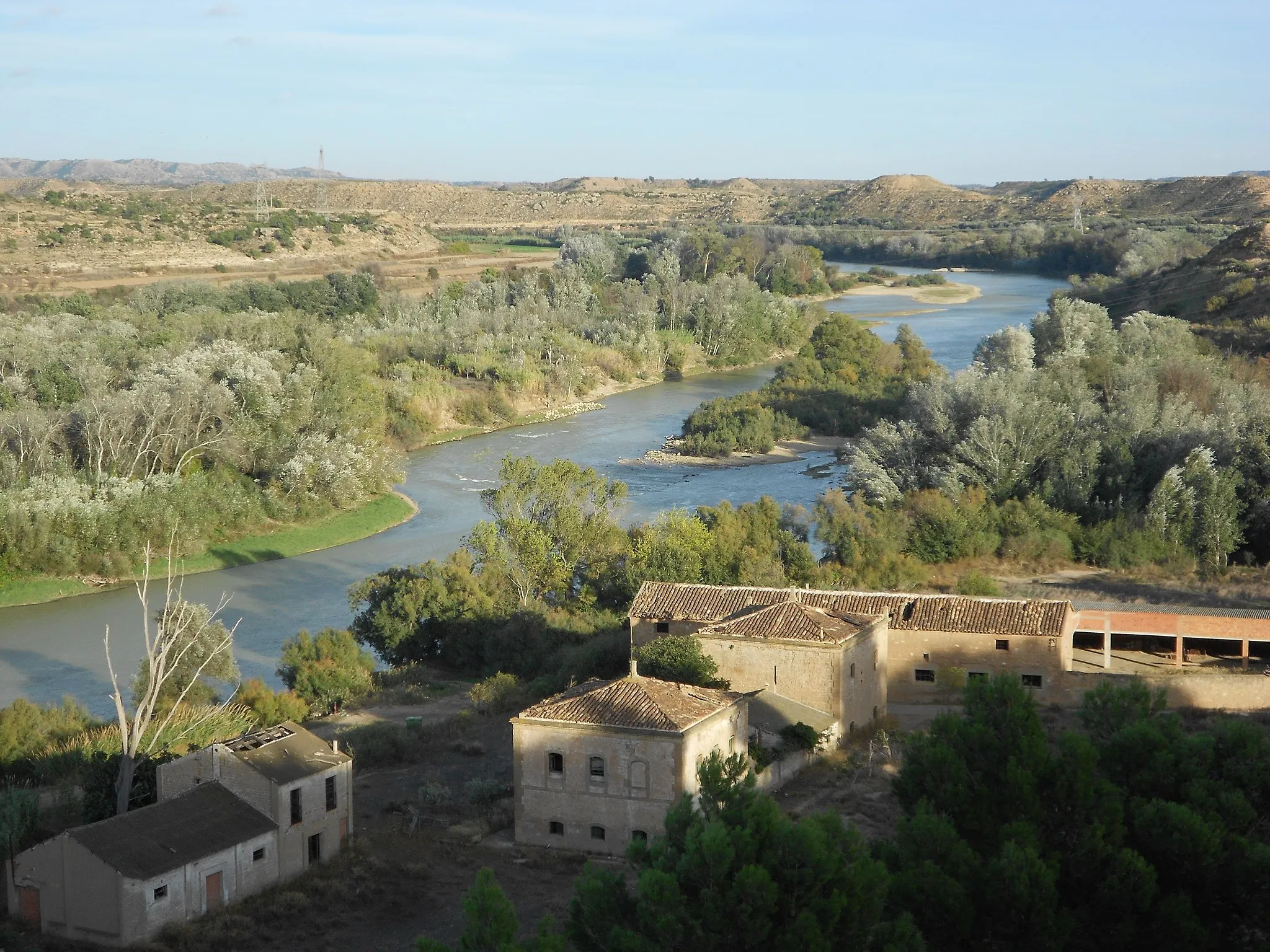 Photo showing: Ebro river at Escatrón (Aragón, Spain)