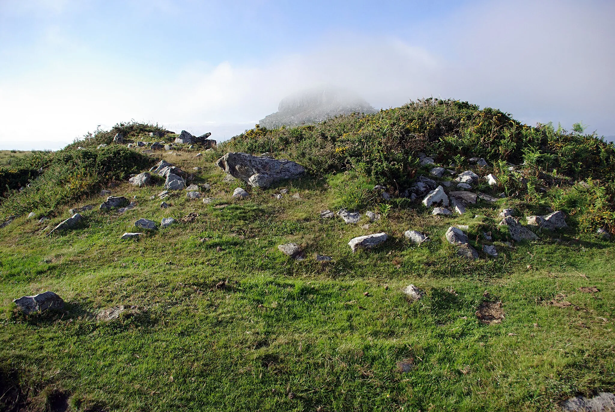 Photo showing: Dolmen in Guriezo (Cantabria, Spain)