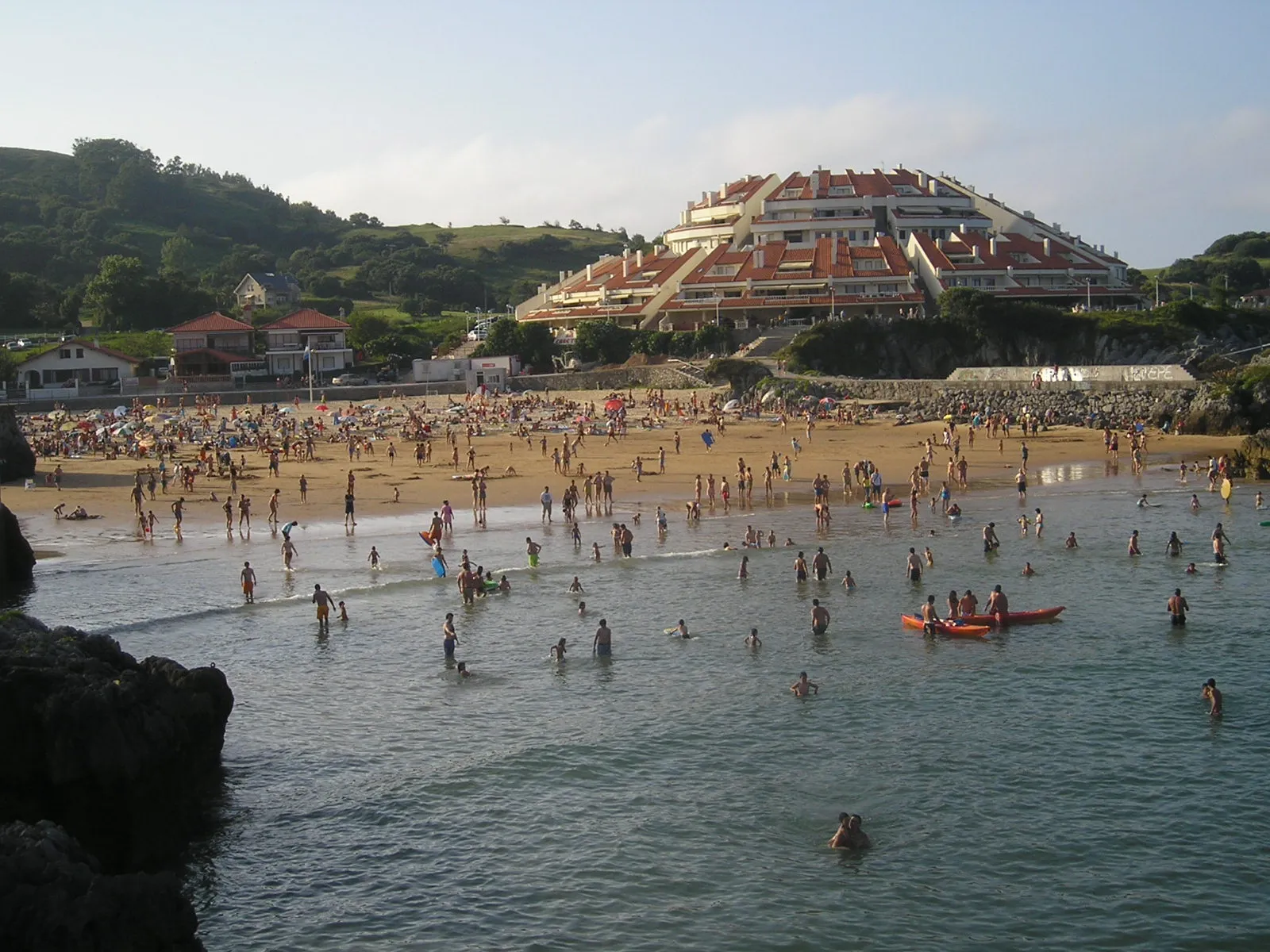 Photo showing: Localidad de Isla en Cantabria (España)