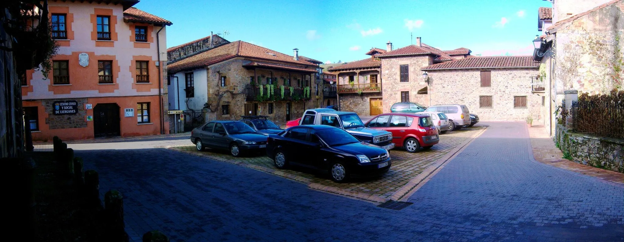 Photo showing: Marqués de Valdecilla Square. Liérganes (Cantabria, Spain)