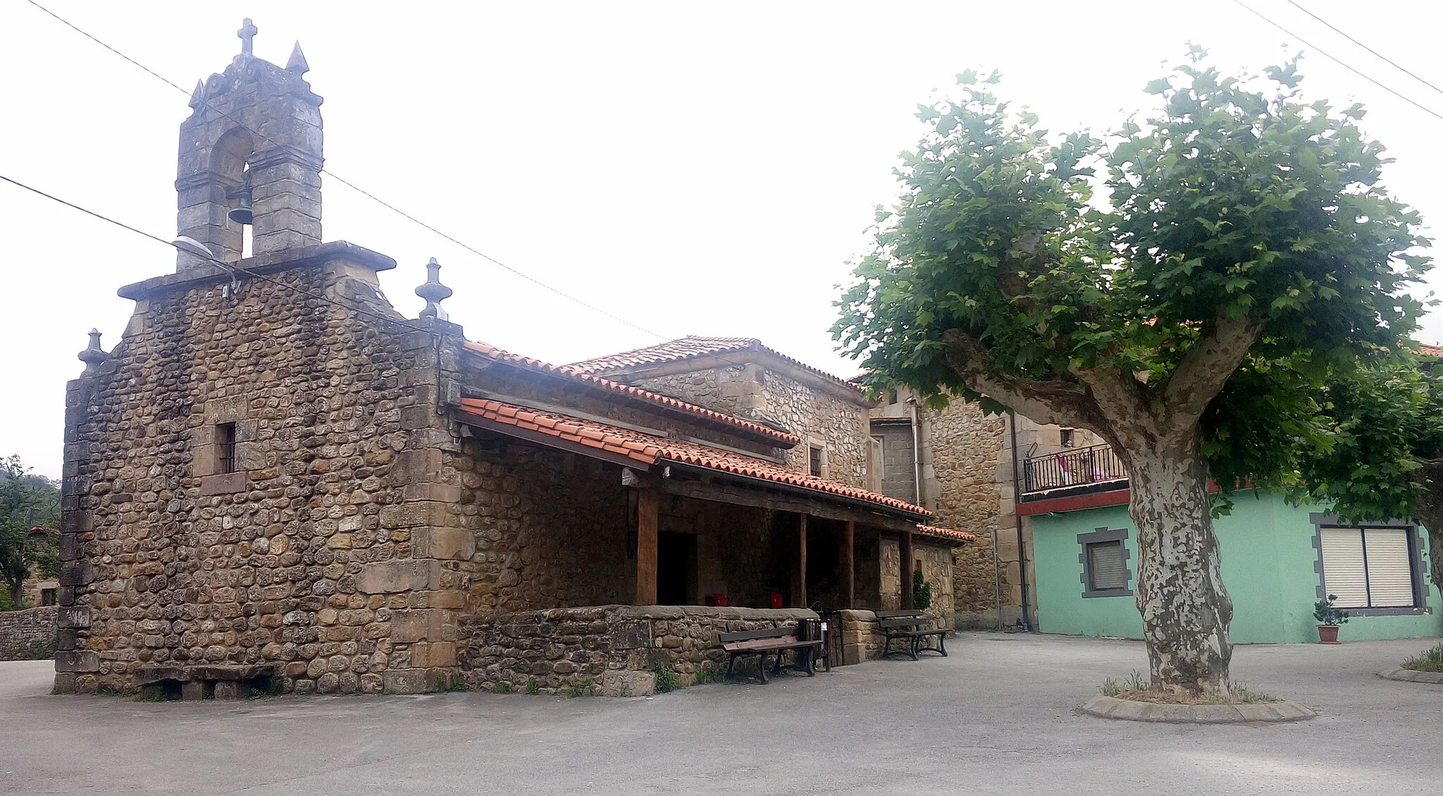 Photo showing: Hermitage of Our Lady of the Way, in Saro, Cantabria, Spain.