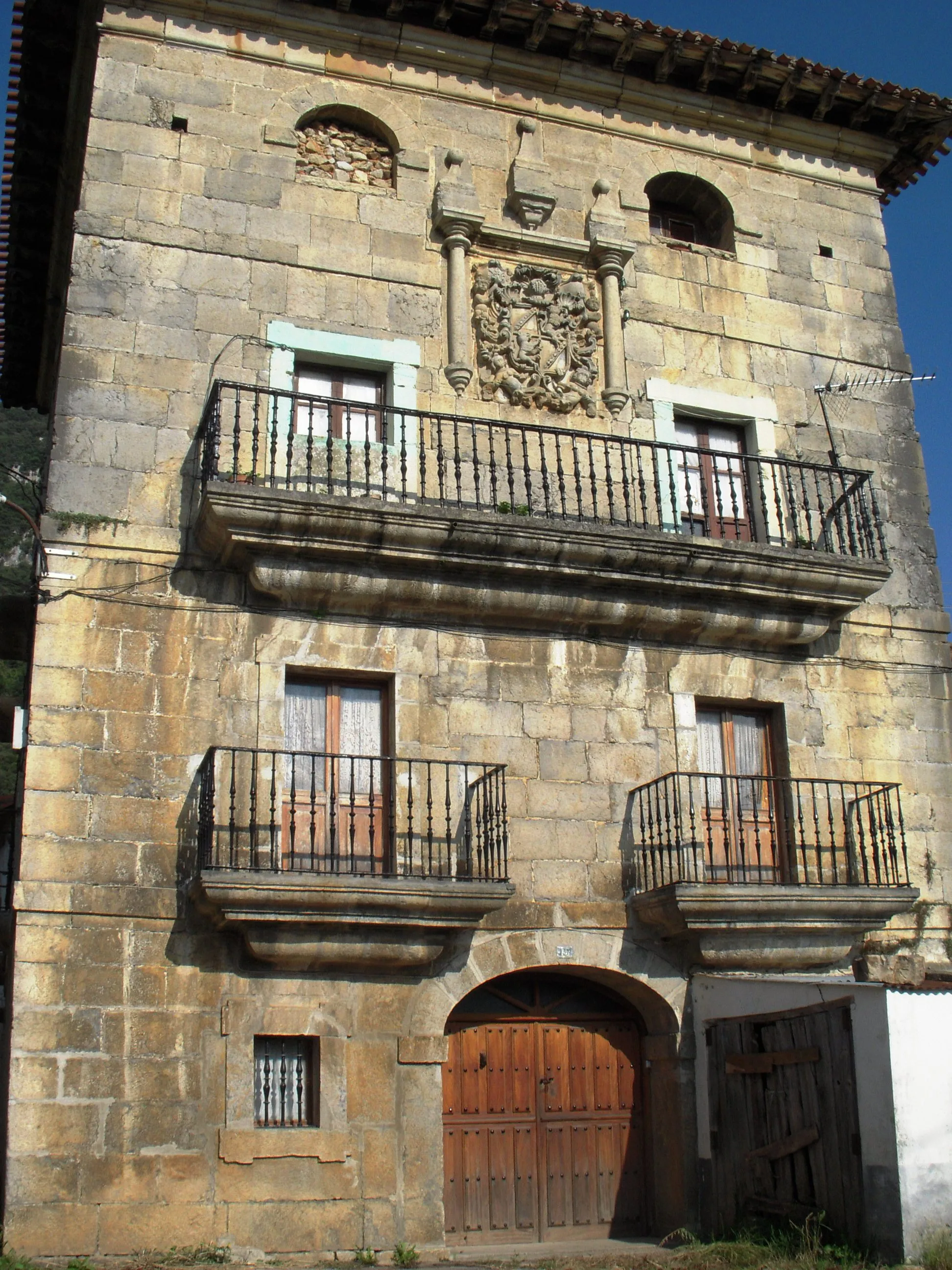 Photo showing: Hoz de Marrón