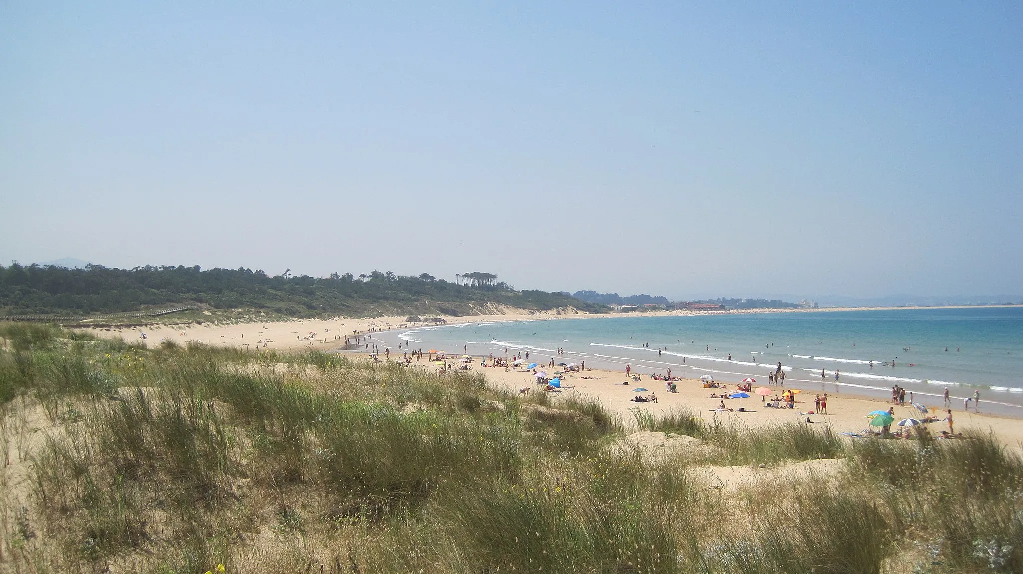 Photo showing: Playa de Loredo, en Ribamontán al Mar (Cantabria, España).