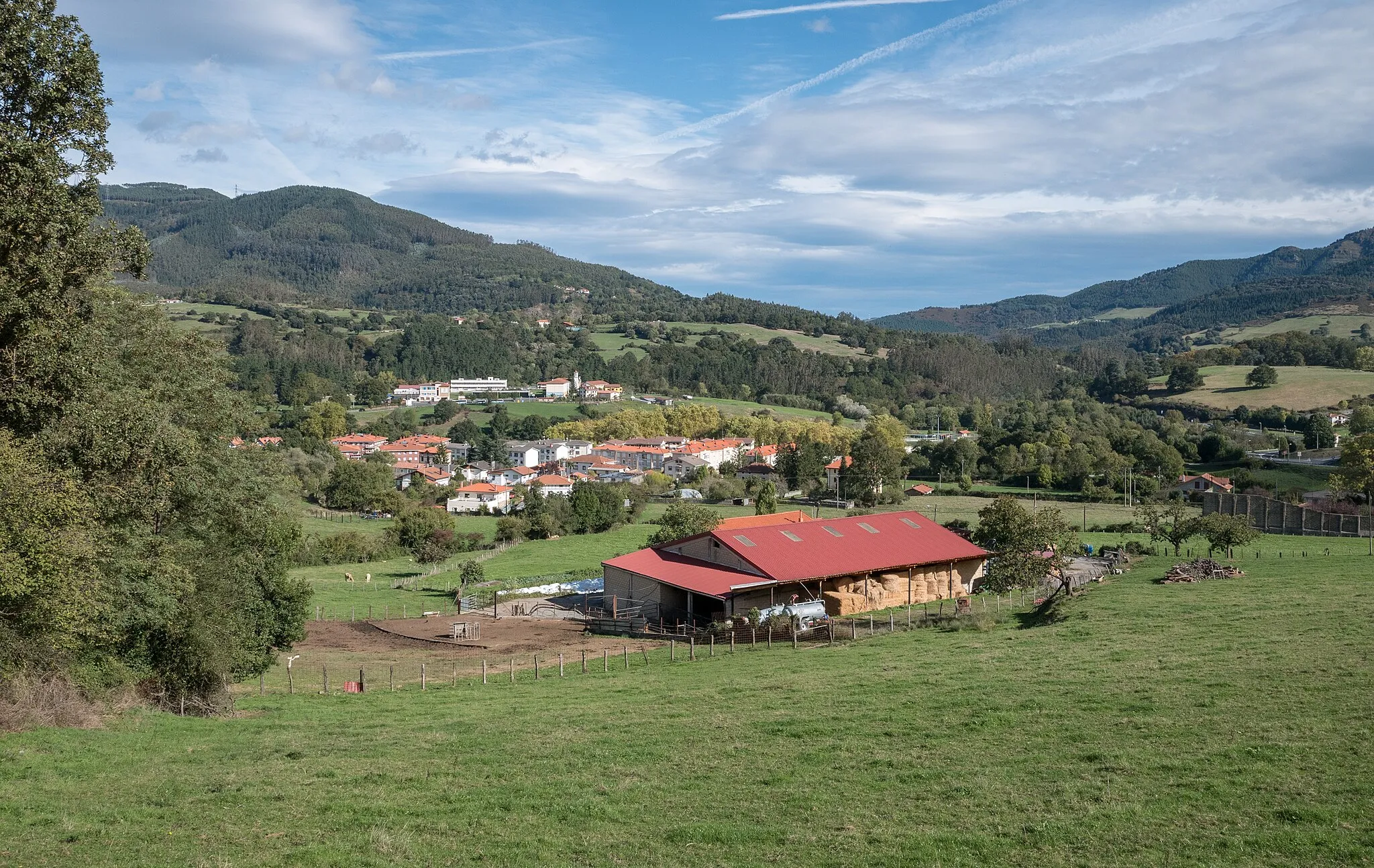 Photo showing: View over Sopuerta. Encartaciones, Biscay, Basque Country, Spain