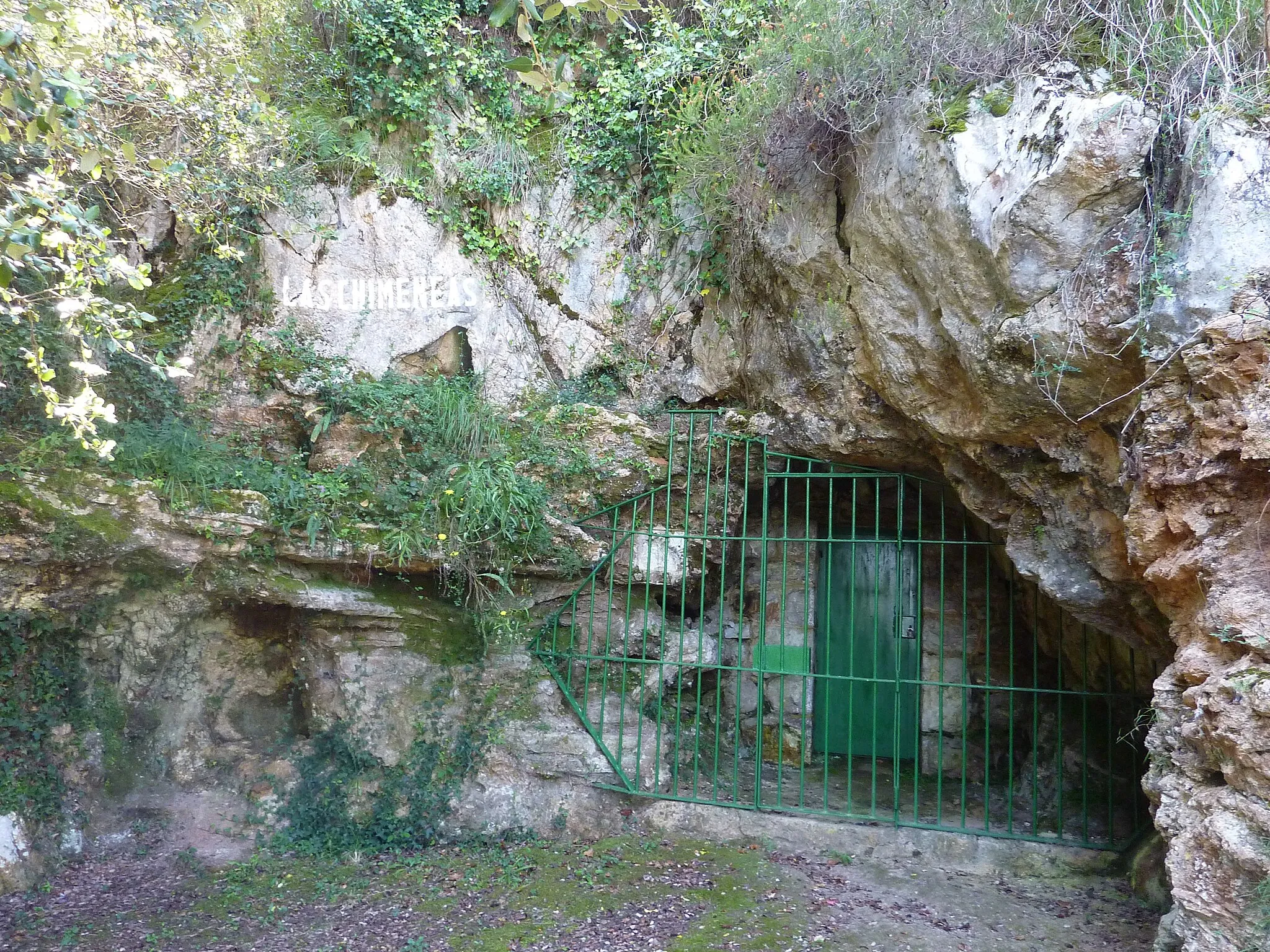 Photo showing: Cueva.

This is a photo of a monument indexed in the Spanish heritage register of Bienes de Interés Cultural under the reference RI-51-0004287-00002.