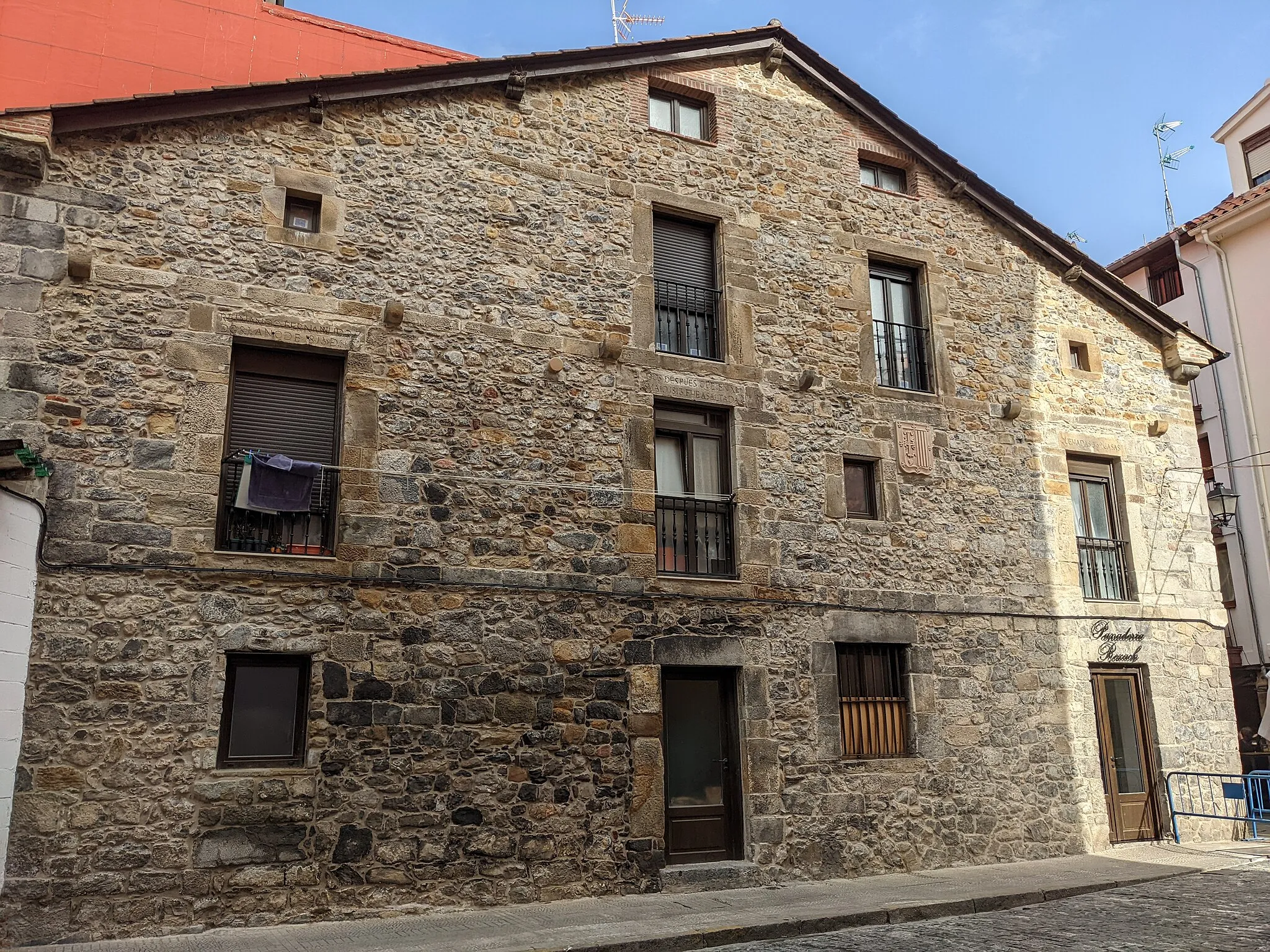 Photo showing: Recordatorio Inscrito en piedra de la francesada