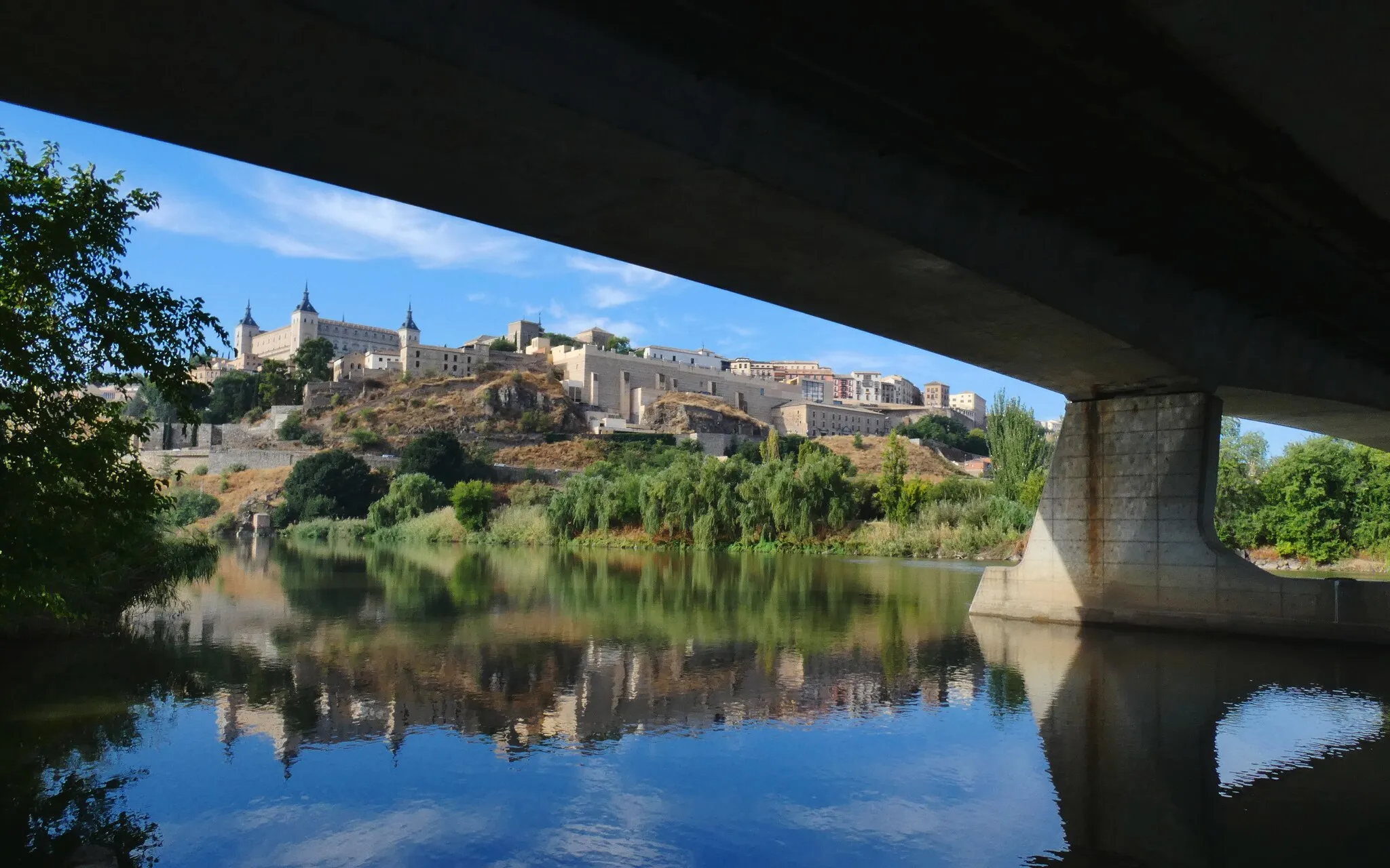 Photo showing: La ciudad de Toledo  es tan bonita que uno no se cansa de encontrar cada vez nuevos encuadres.