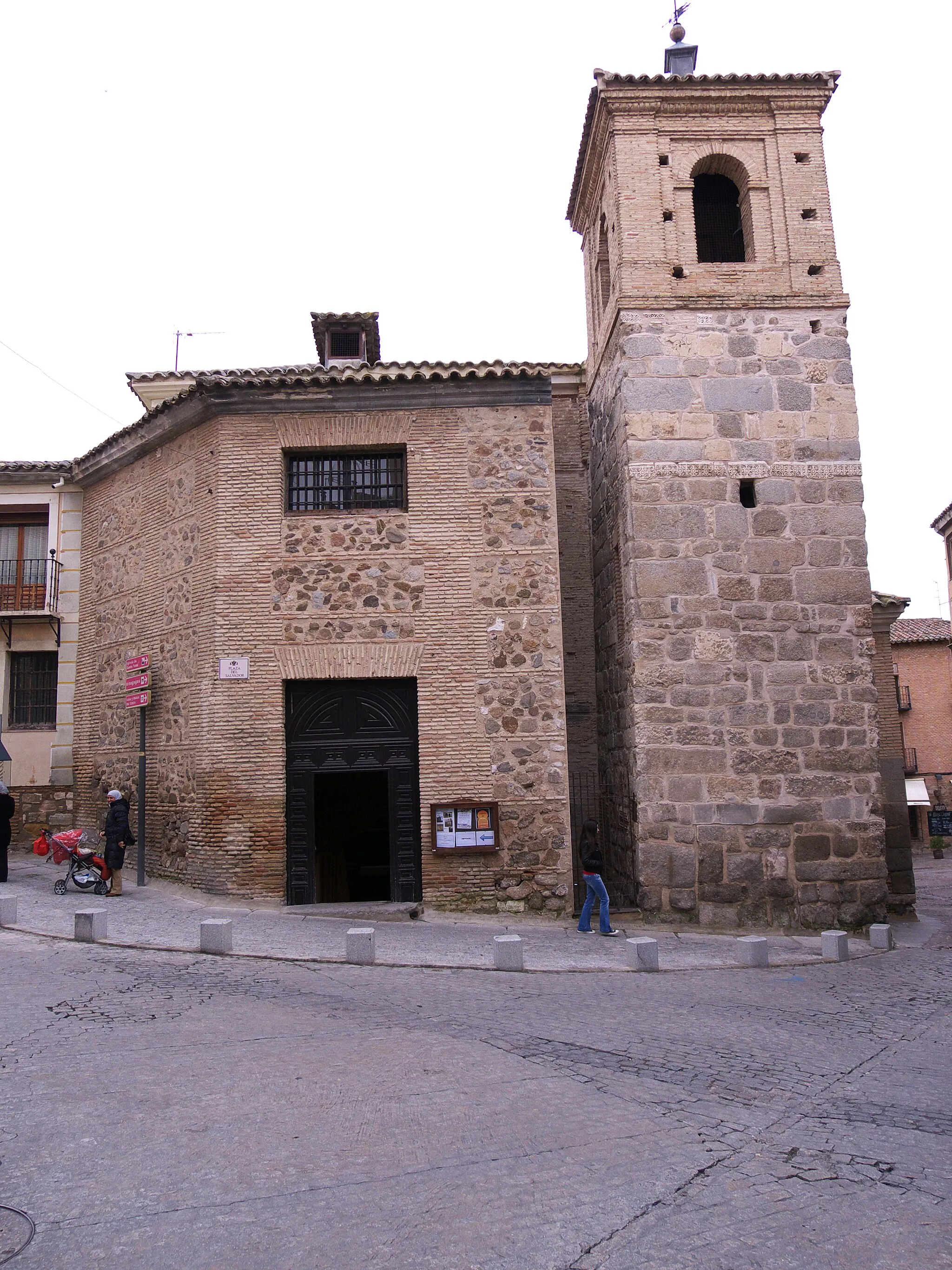 Photo showing: Un magnífico ejemplar de la Toledo musulmana. Los nuevos descubrimientos, un éxito. Conserva importantes testigos de la época visigoda.