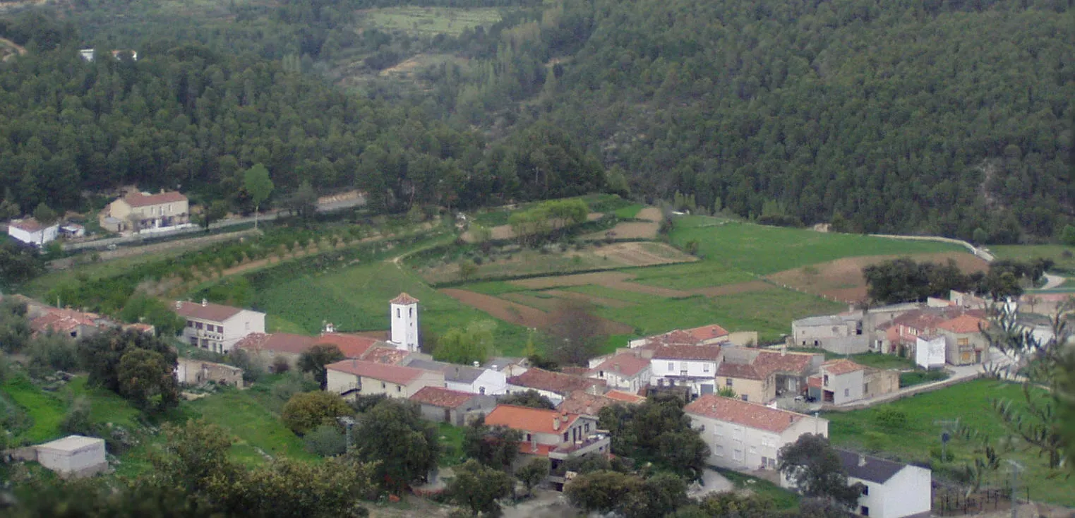 Photo showing: Vista general de la aldea de Arguellite