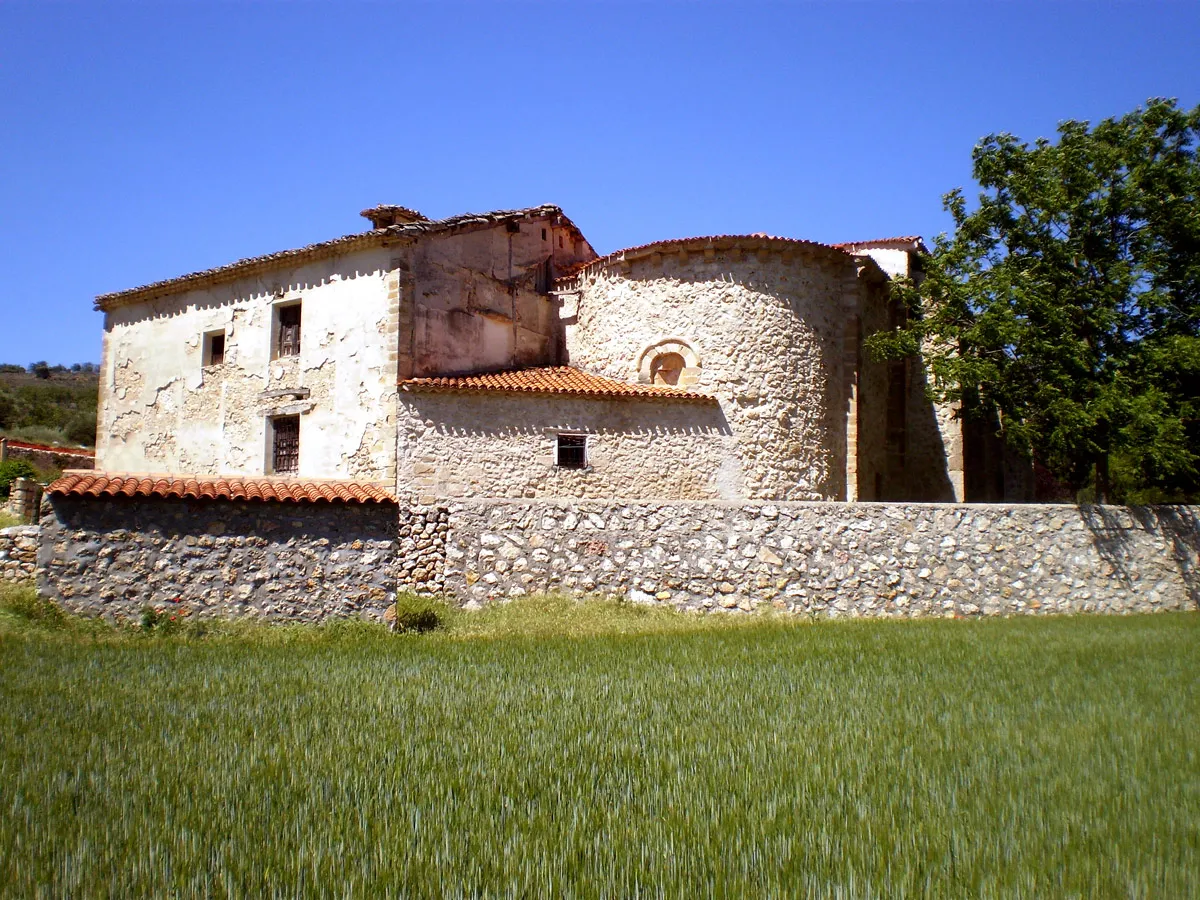 Photo showing: El Collado Hermitage, in Berninches, Guadalajara, spain.
