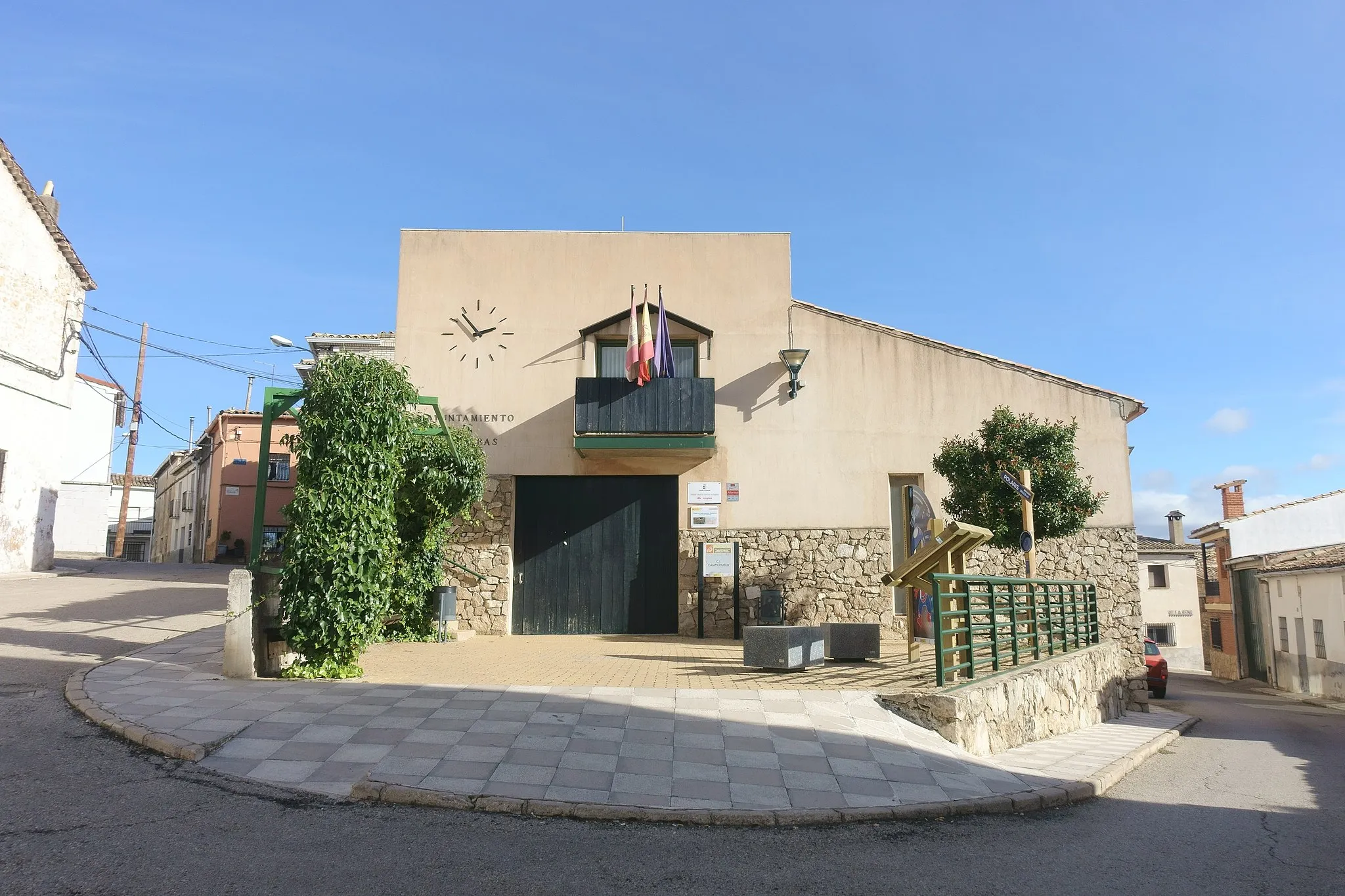 Photo showing: Sede del Ayuntamiento de Sotorribas, en Sotos (Cuenca, España).