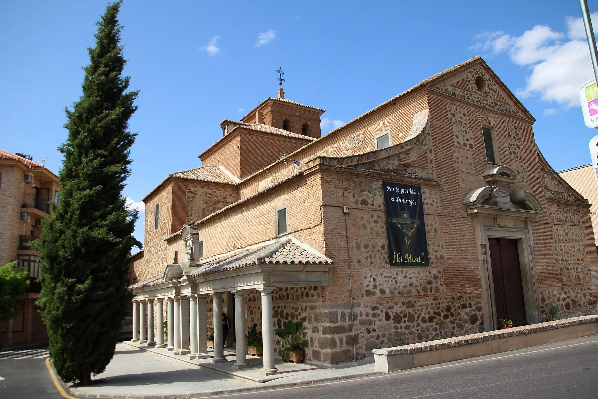 Photo showing: Argés (Toledo) - Iglesia