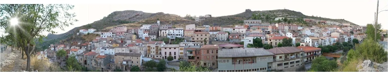 Photo showing: Panorámica del pueblo de Molinicos