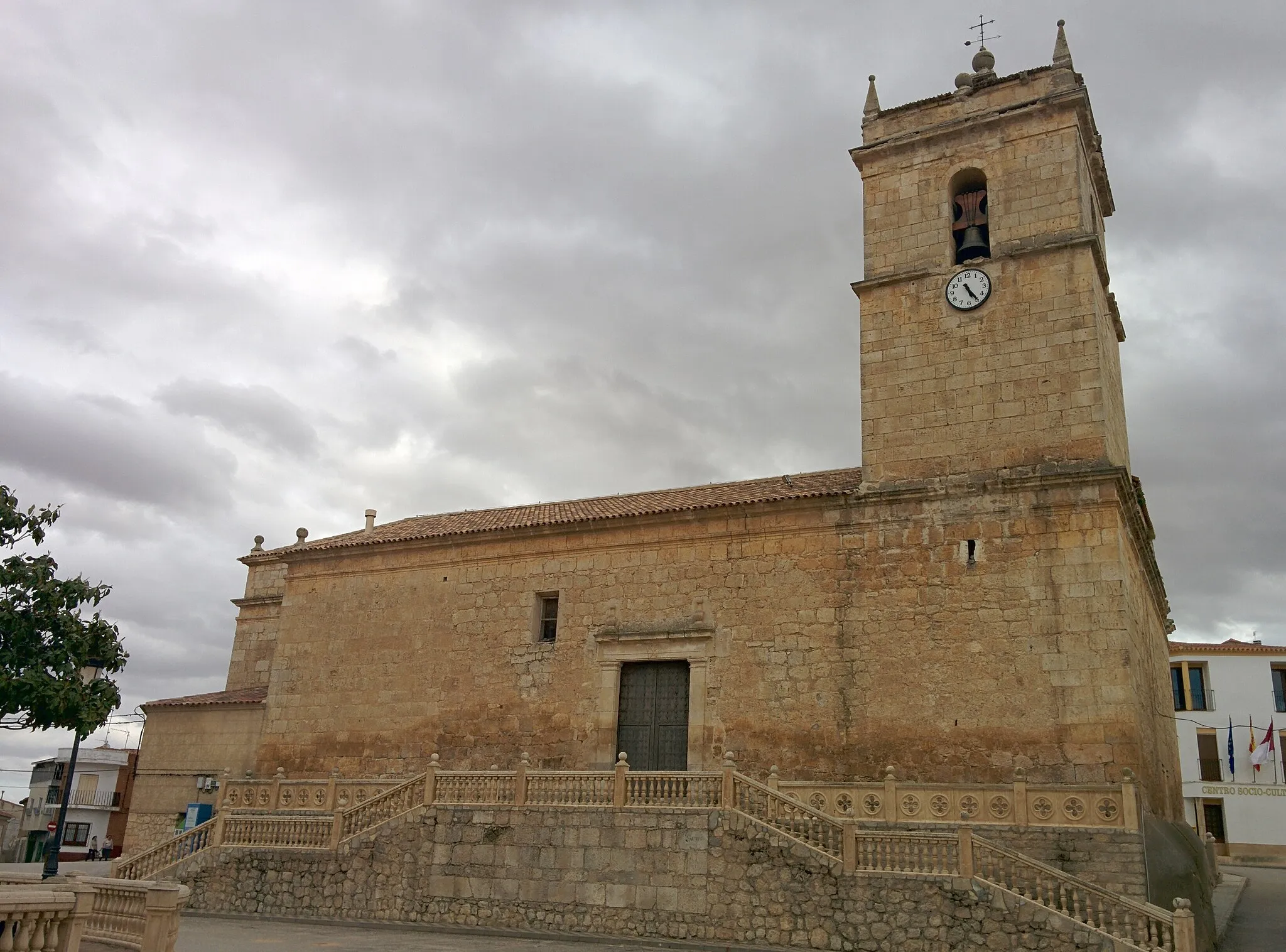 Photo showing: Iglesia de San Andrés Apóstol, en Ledaña (Cuenca, España).