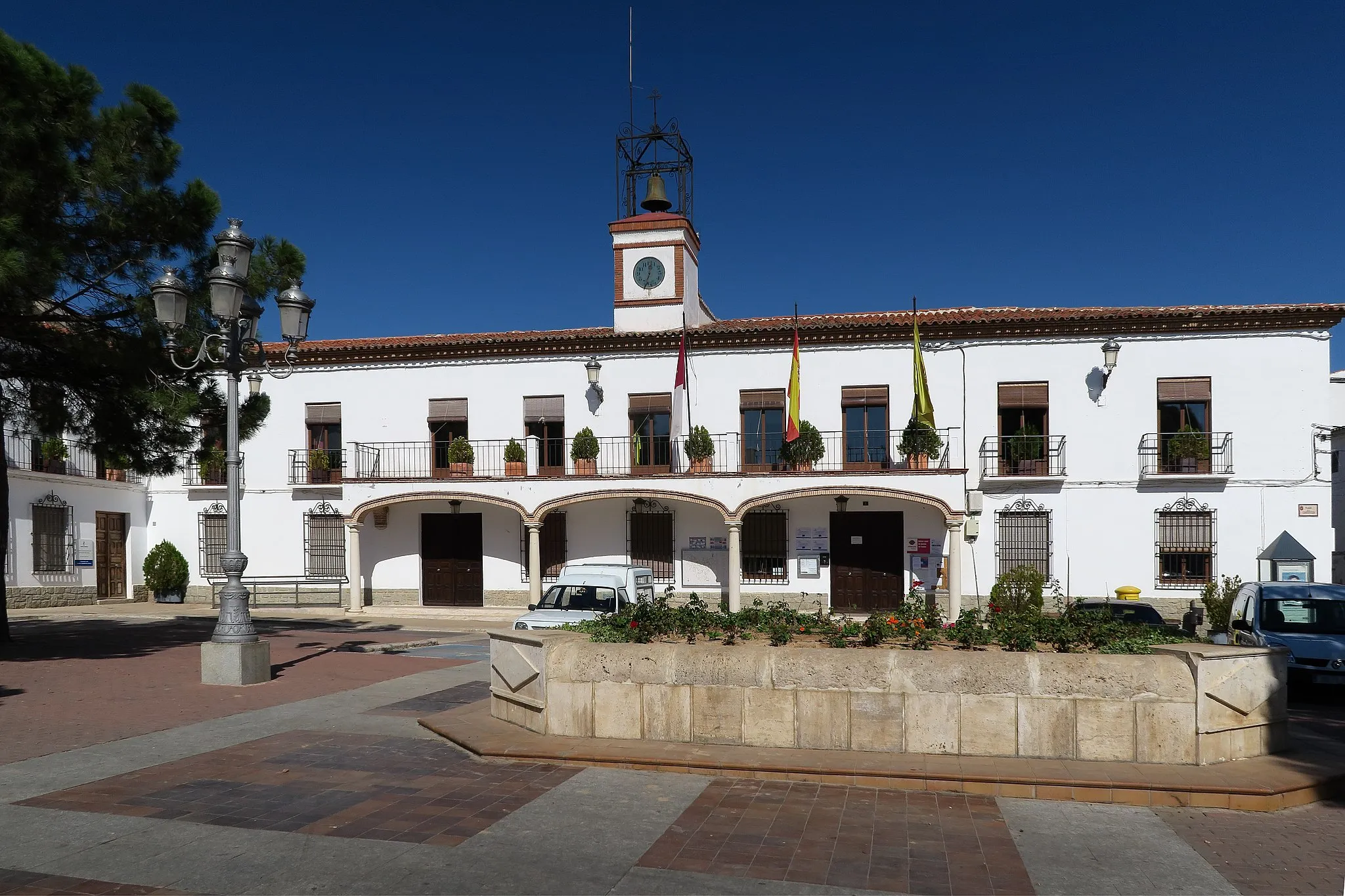 Photo showing: Ayuntamiento de Villarrubia de Santiago