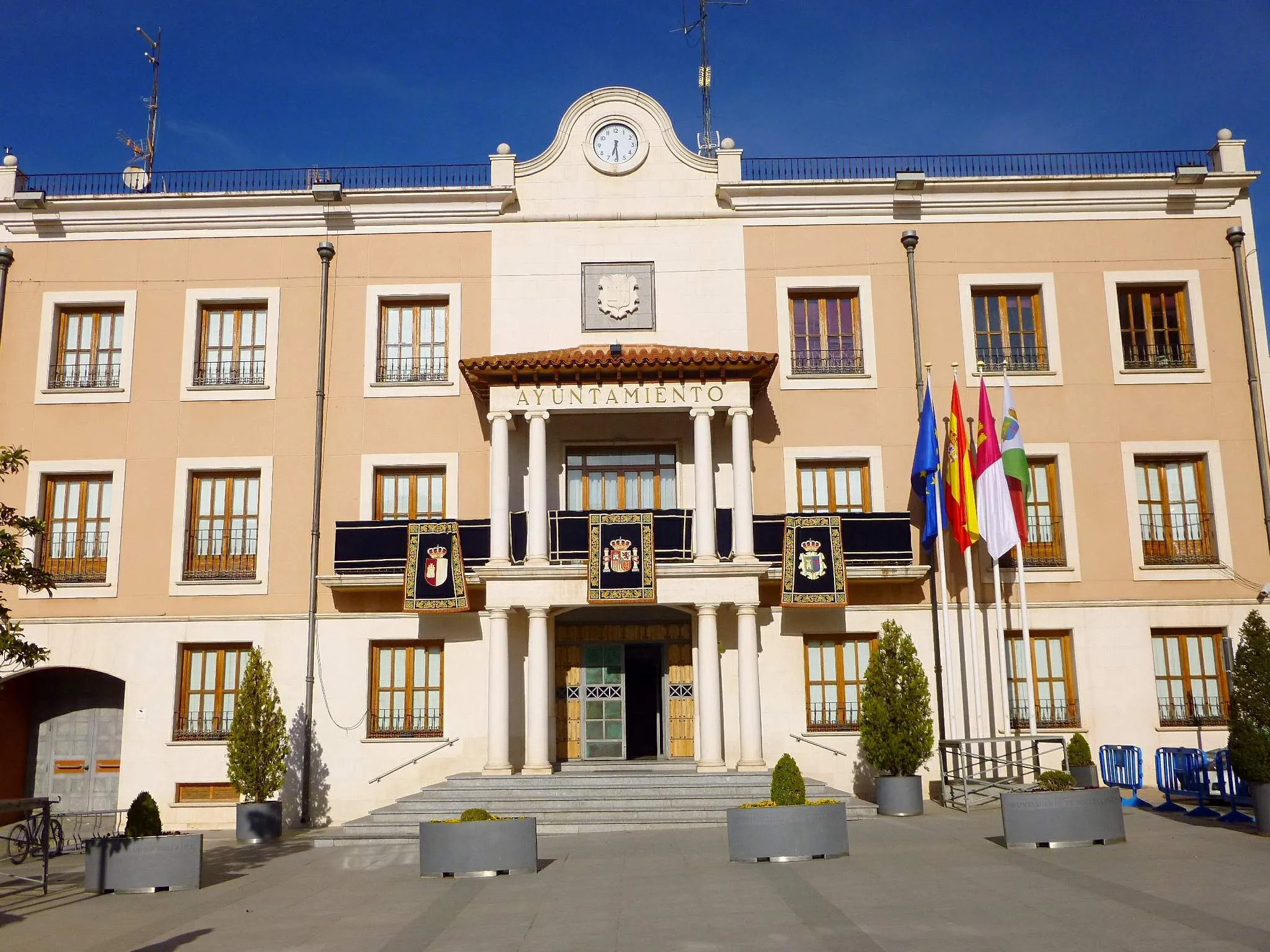 Photo showing: Ayuntamiento de Socuéllamos, Ciudad Real