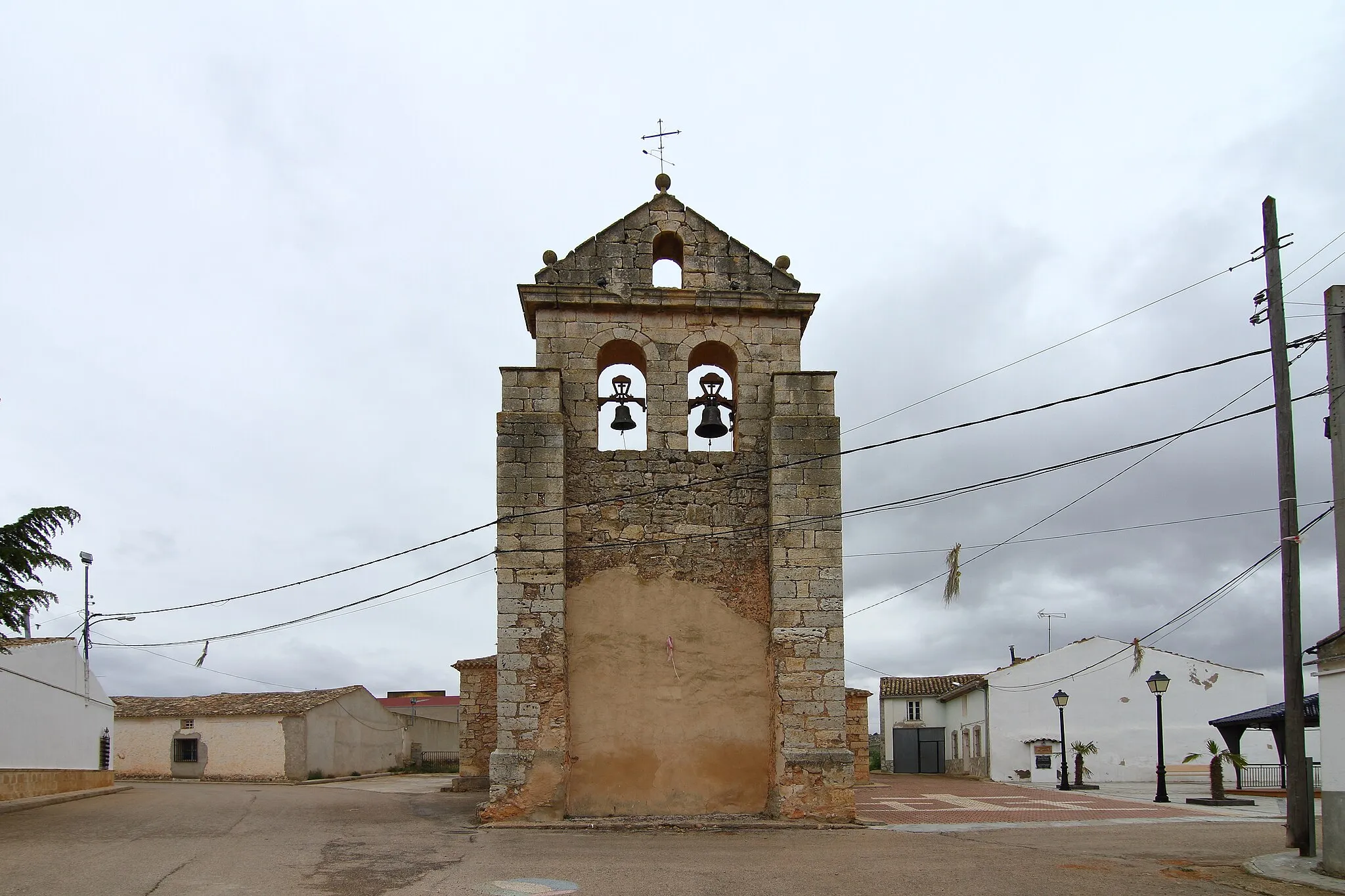 Photo showing: Castillejo de Iniesta, Iglesia, espadaña