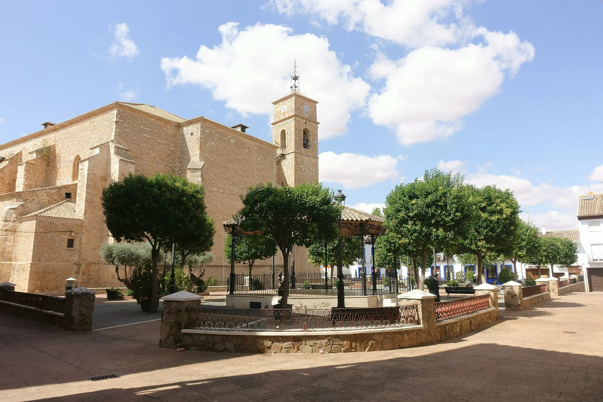 Photo showing: Iglesia de Santiago Apósol, Villanueva de Alcardete (Toledo, España).