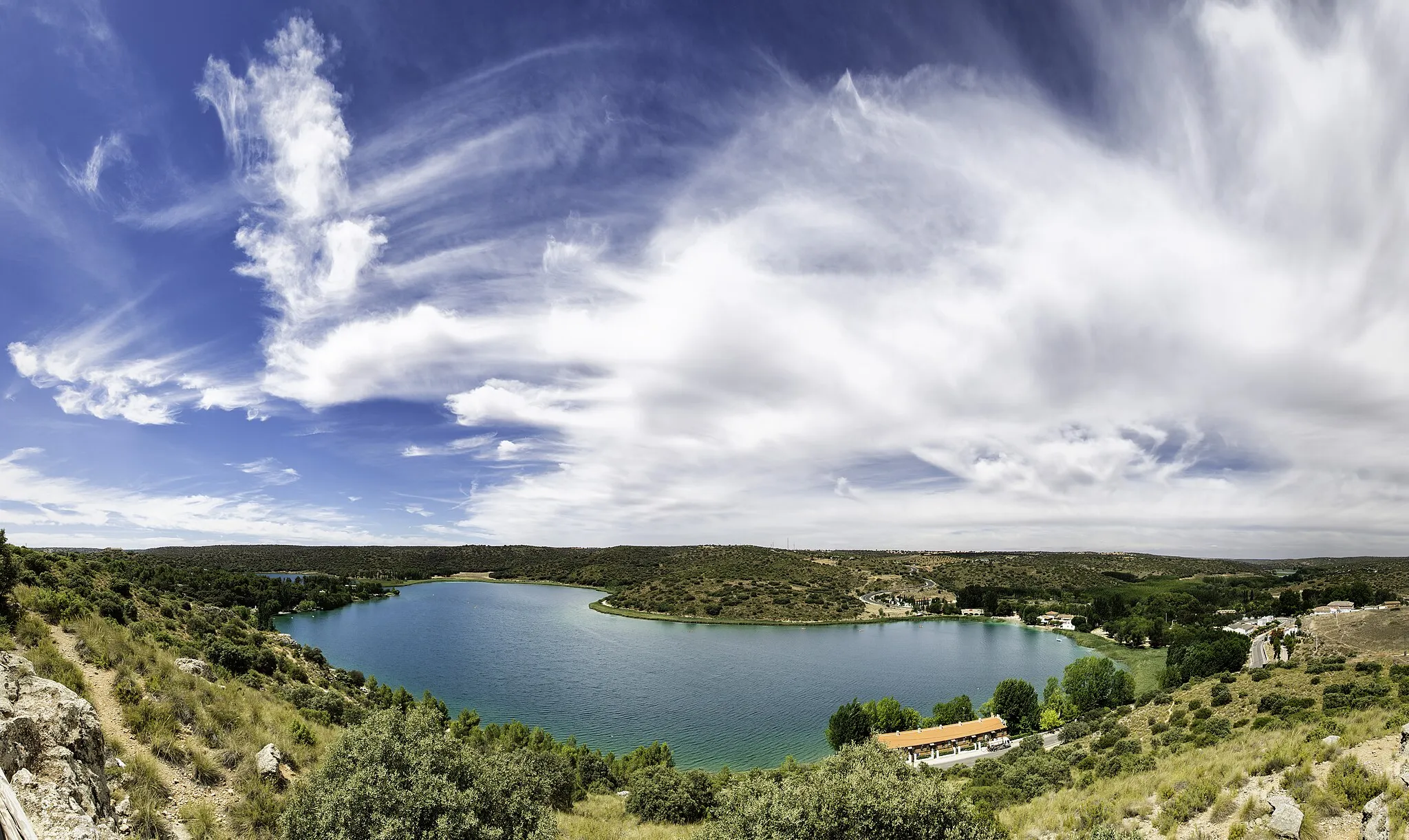 Photo showing: Panoramic picture of "Laguna del Rey" (Lagunas de Ruidera.