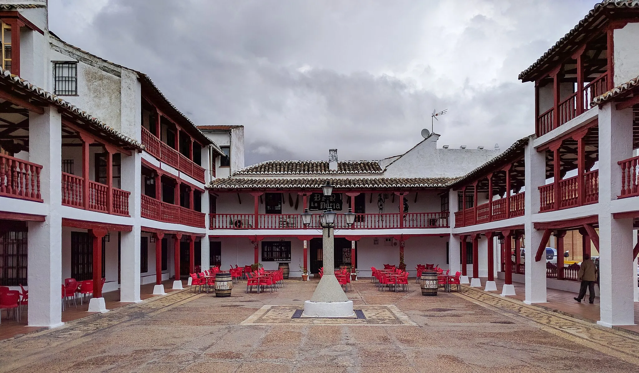 Photo showing: Plaza de la Constitución. Puerto Lápice, Ciudad Real, Spain.