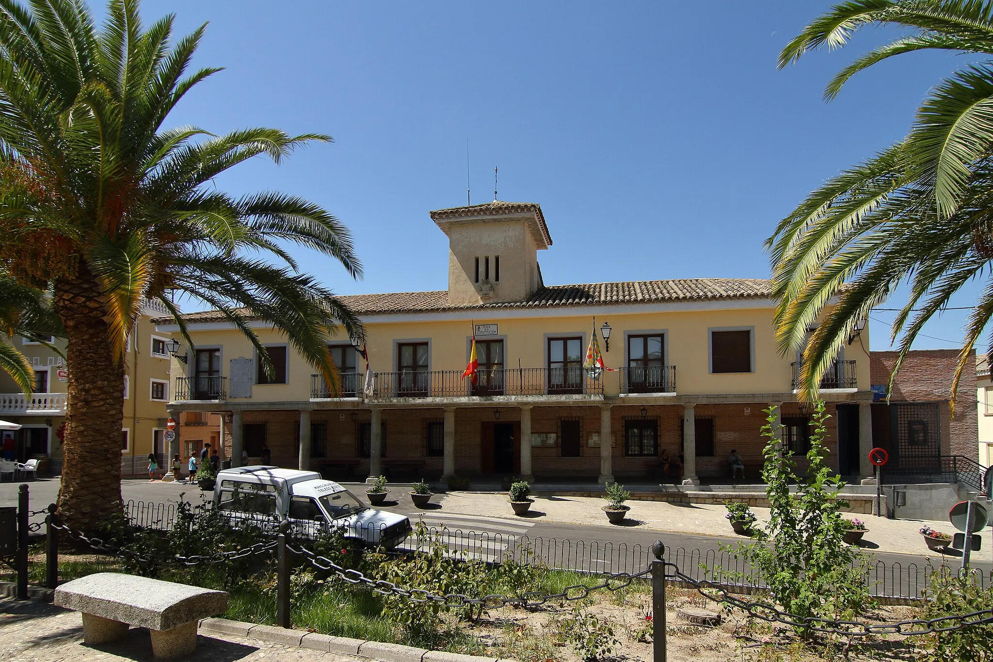 Photo showing: La Torre de Esteban Hambrán, Ayuntamiento