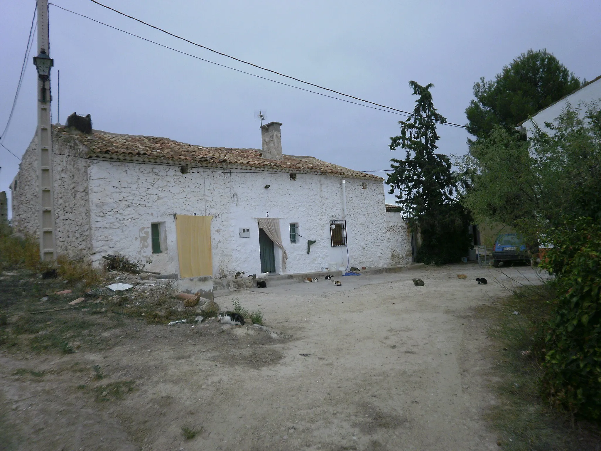Photo showing: Casa en las afueras de Tabaqueros