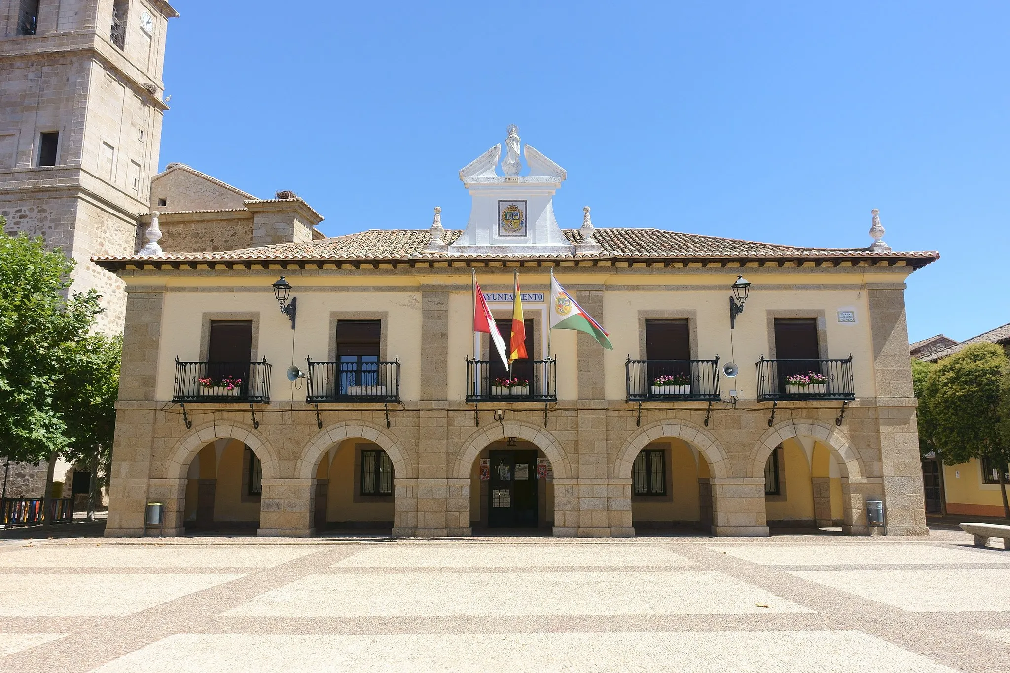 Photo showing: Casa consistorial de Alcaudete de la Jara (Toledo, España).