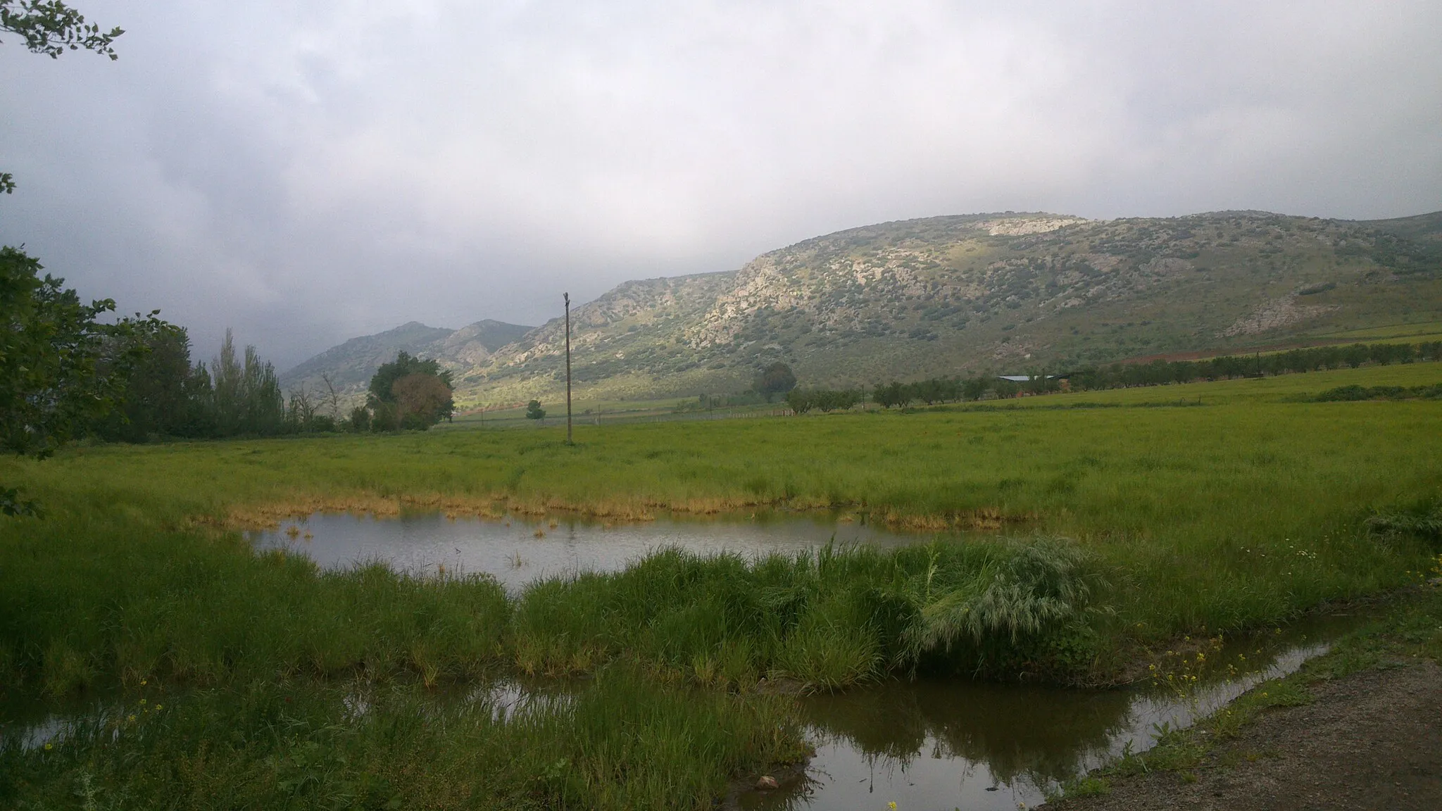 Photo showing: Sierras y campos de cultivo de Aldea del Rey