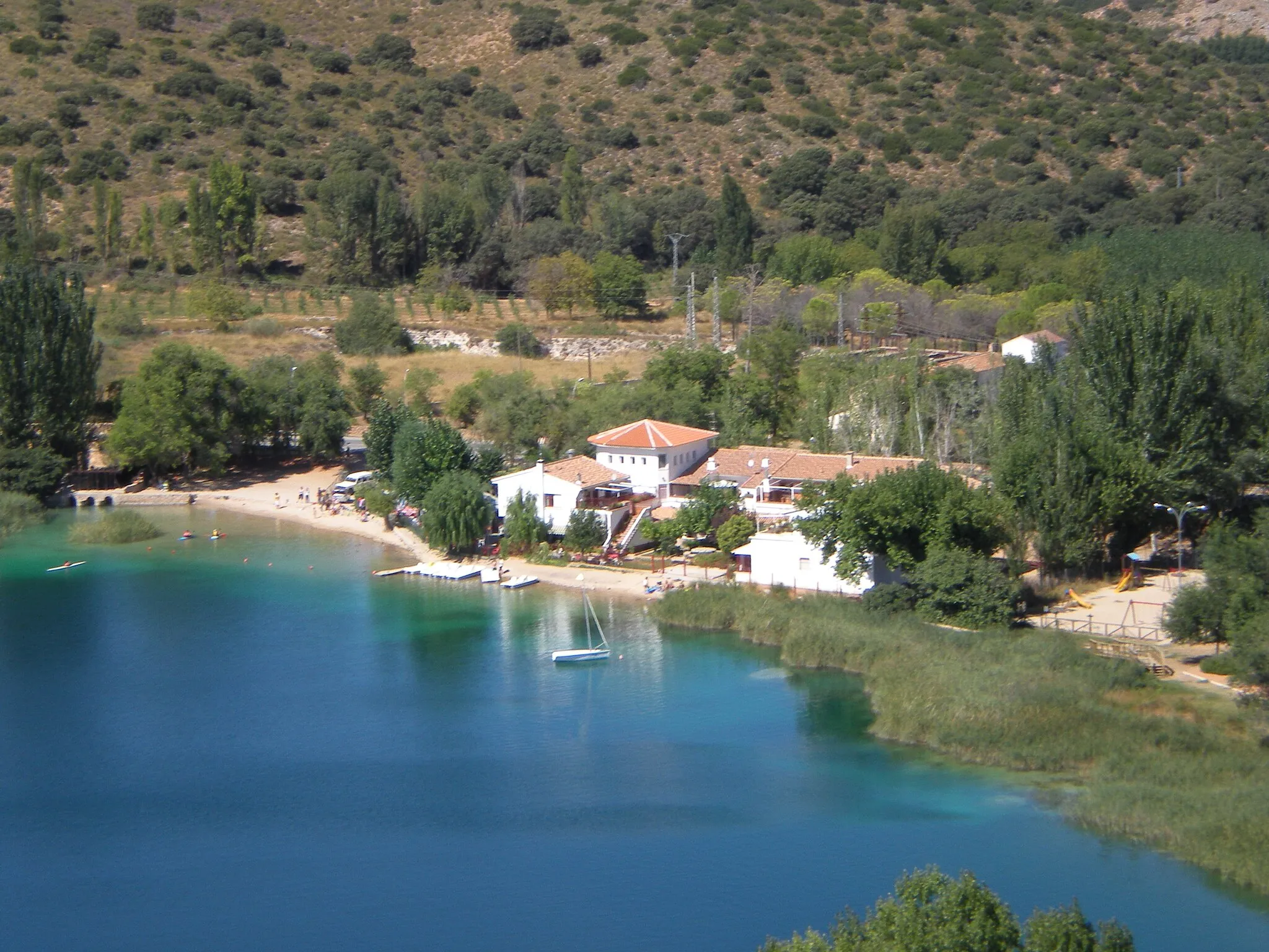 Photo showing: Ruidera.
Provincia de Ciudad Real
Castilla-La Mancha

España