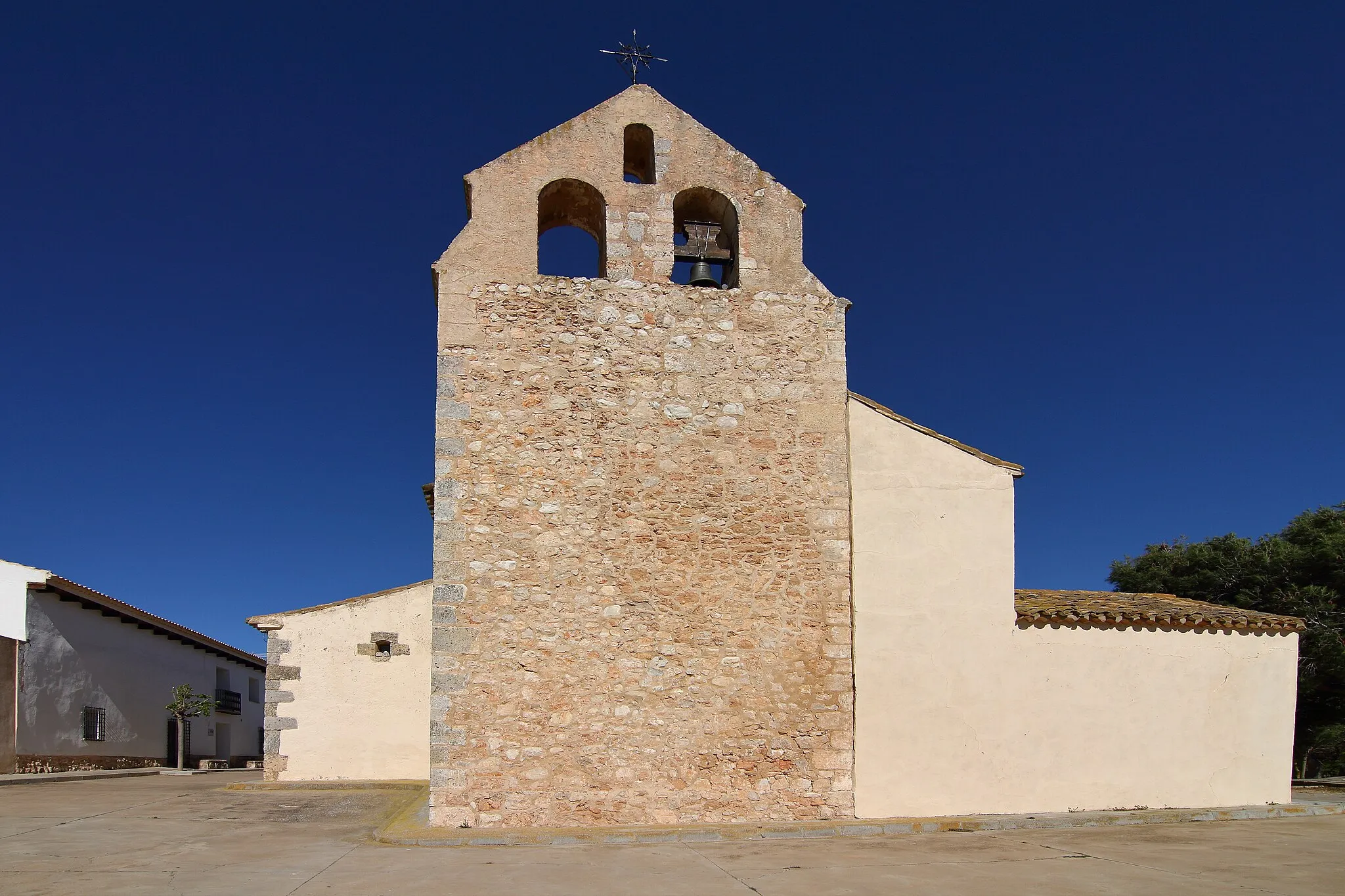 Photo showing: Valhermoso de la Fuente, Iglesia de San Blas, espadaña