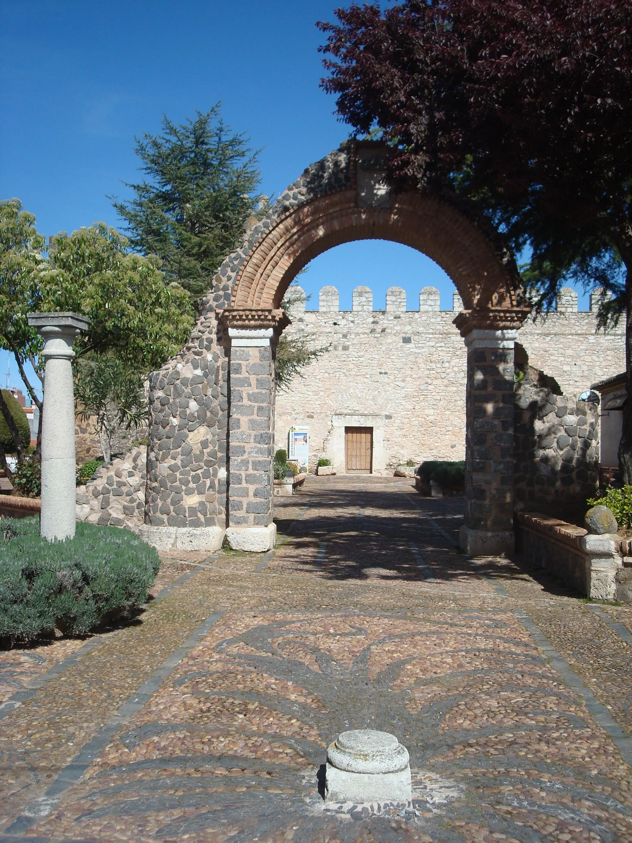 Photo showing: Bolaños de Calatrava - 001