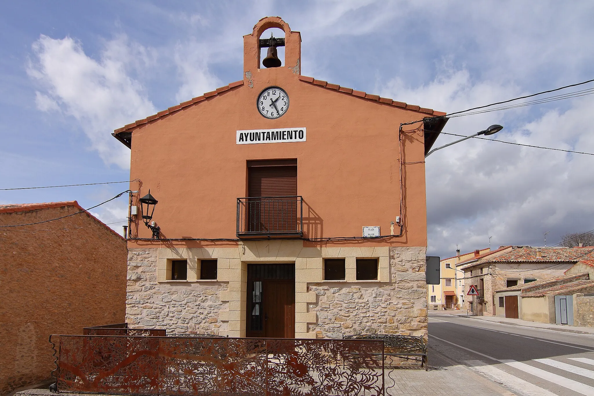 Photo showing: Herrería, Ayuntamiento