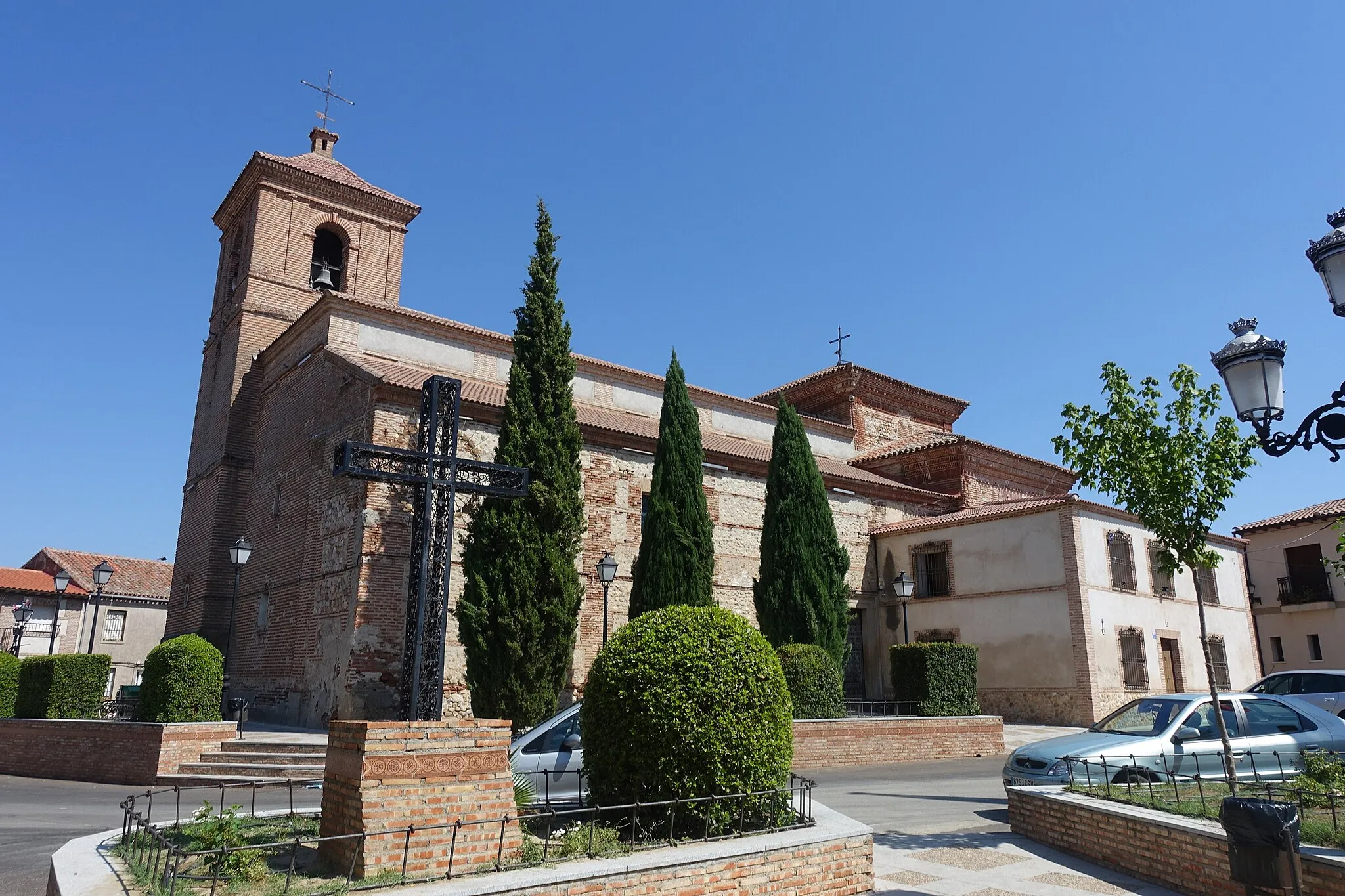 Photo showing: Iglesia de San Julián y Santa Basilisa, El Casar de Escalona (Toledo, España).