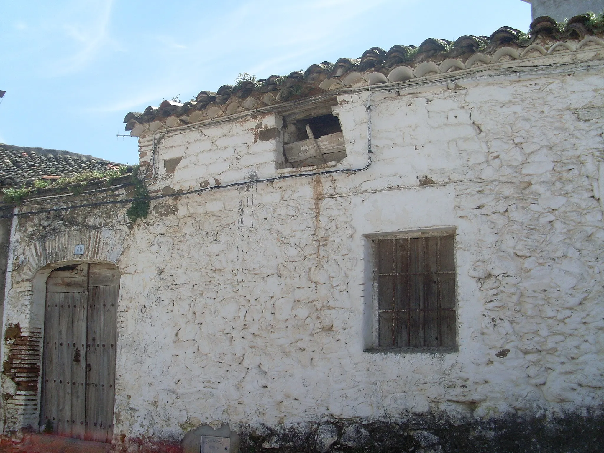 Photo showing: Ejemplo de arquitectura tradicional en Torrico (VI).