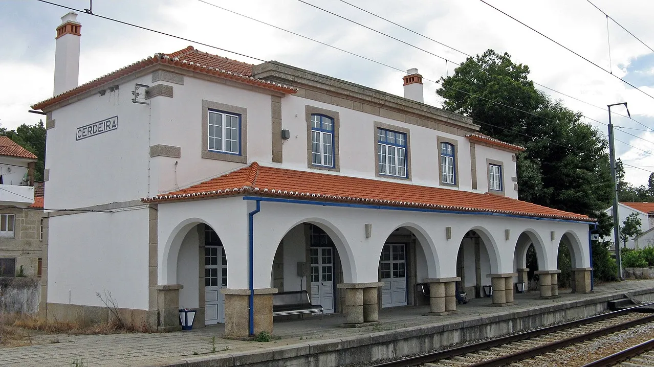 Photo showing: Cerdeira train station, Portugal