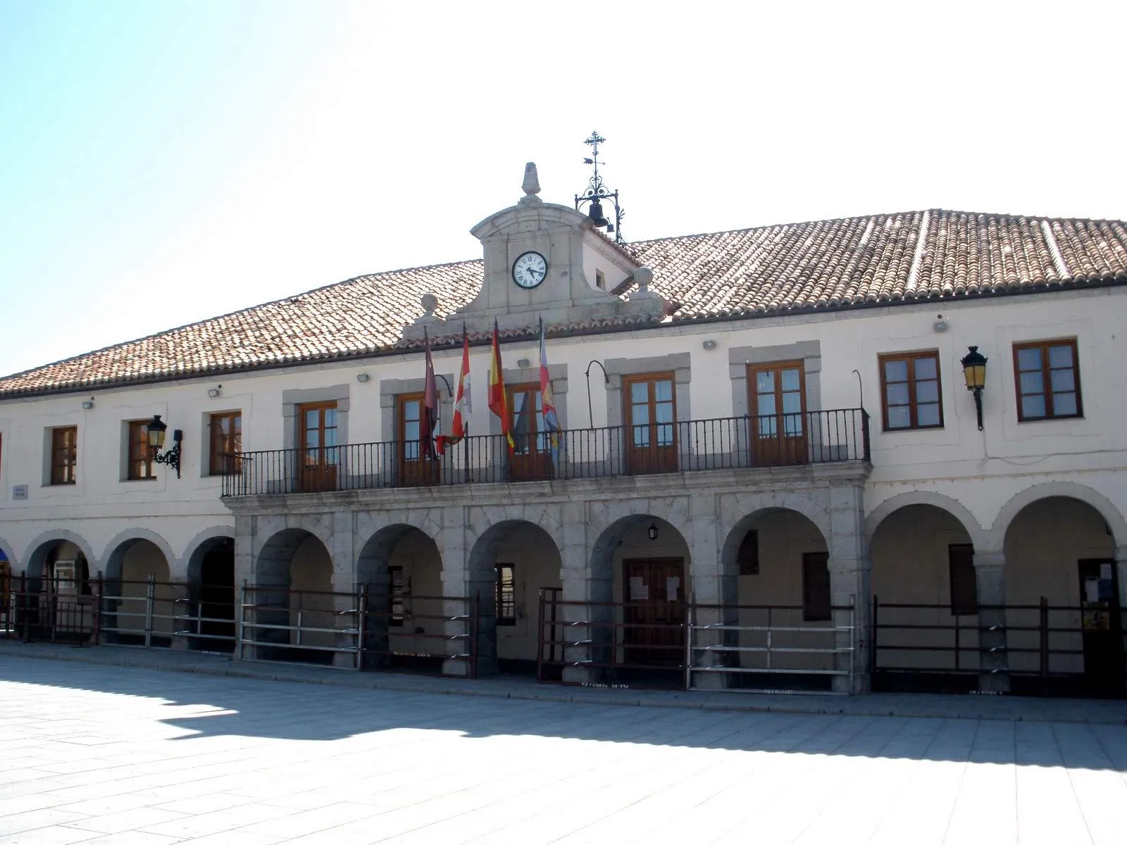 Photo showing: Villacastin - Ayuntamiento