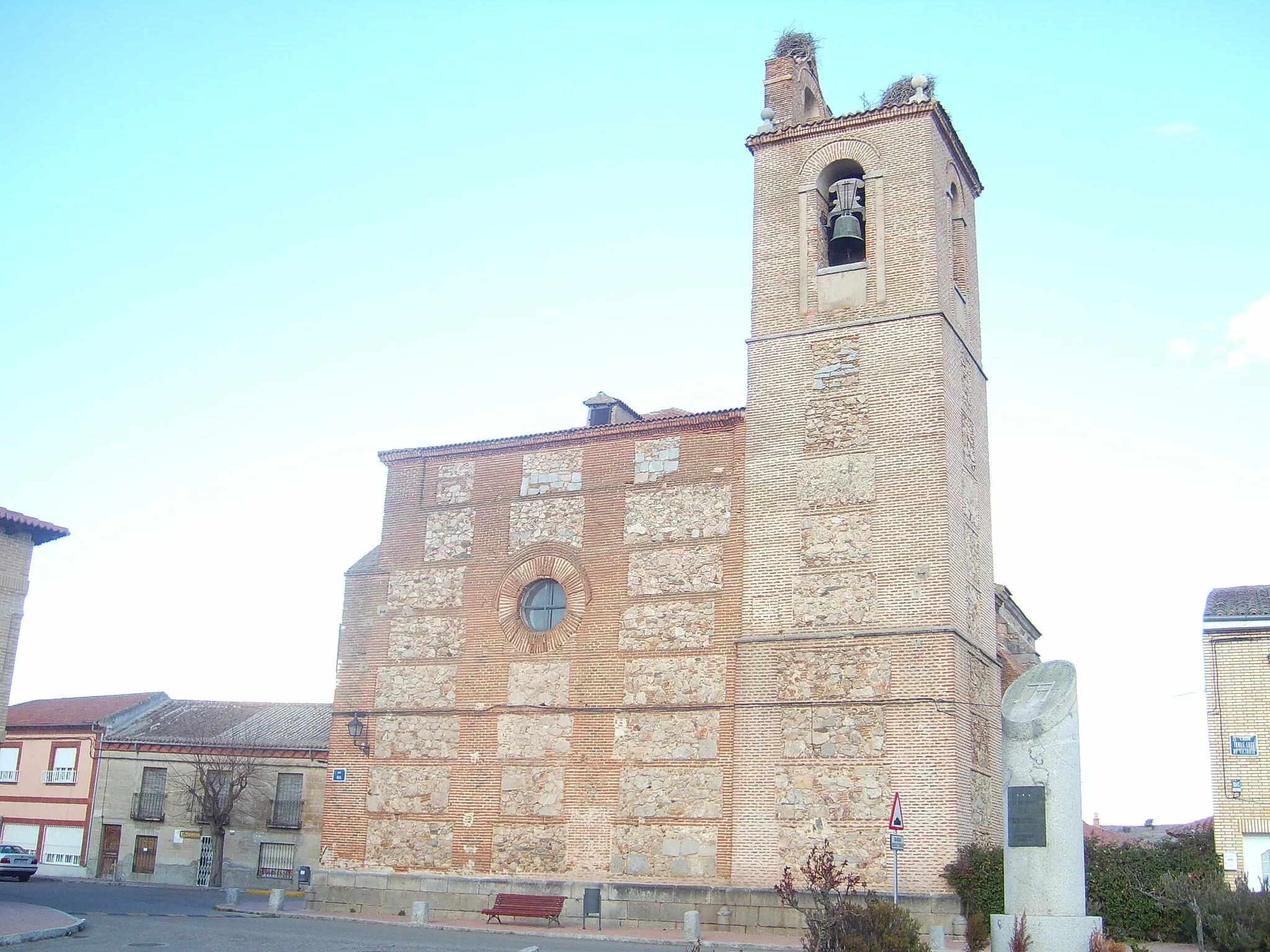 Photo showing: Church of Sanchidrián (Ávila)